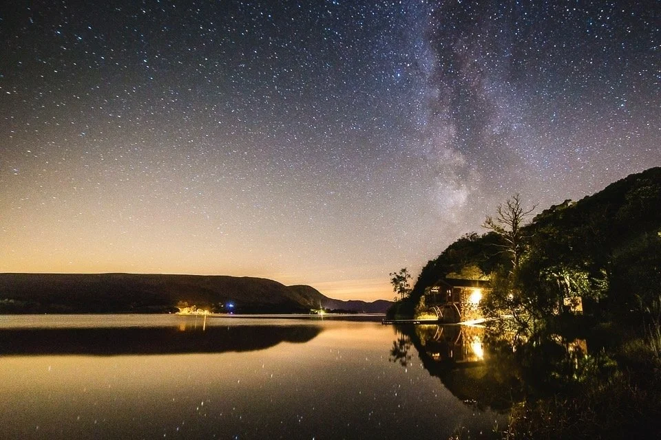 Romantic Stargazing Getaways in UK