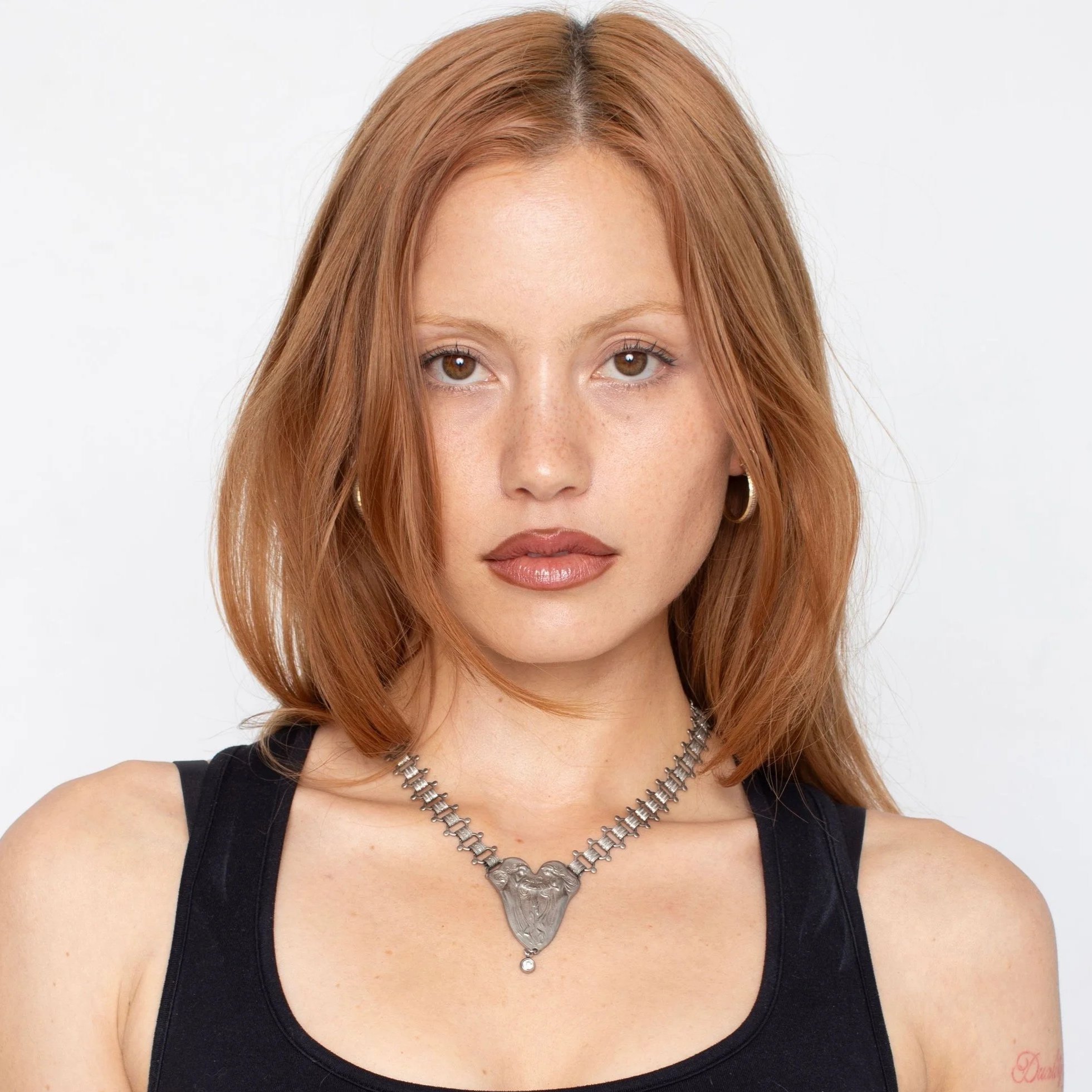 NICOLE