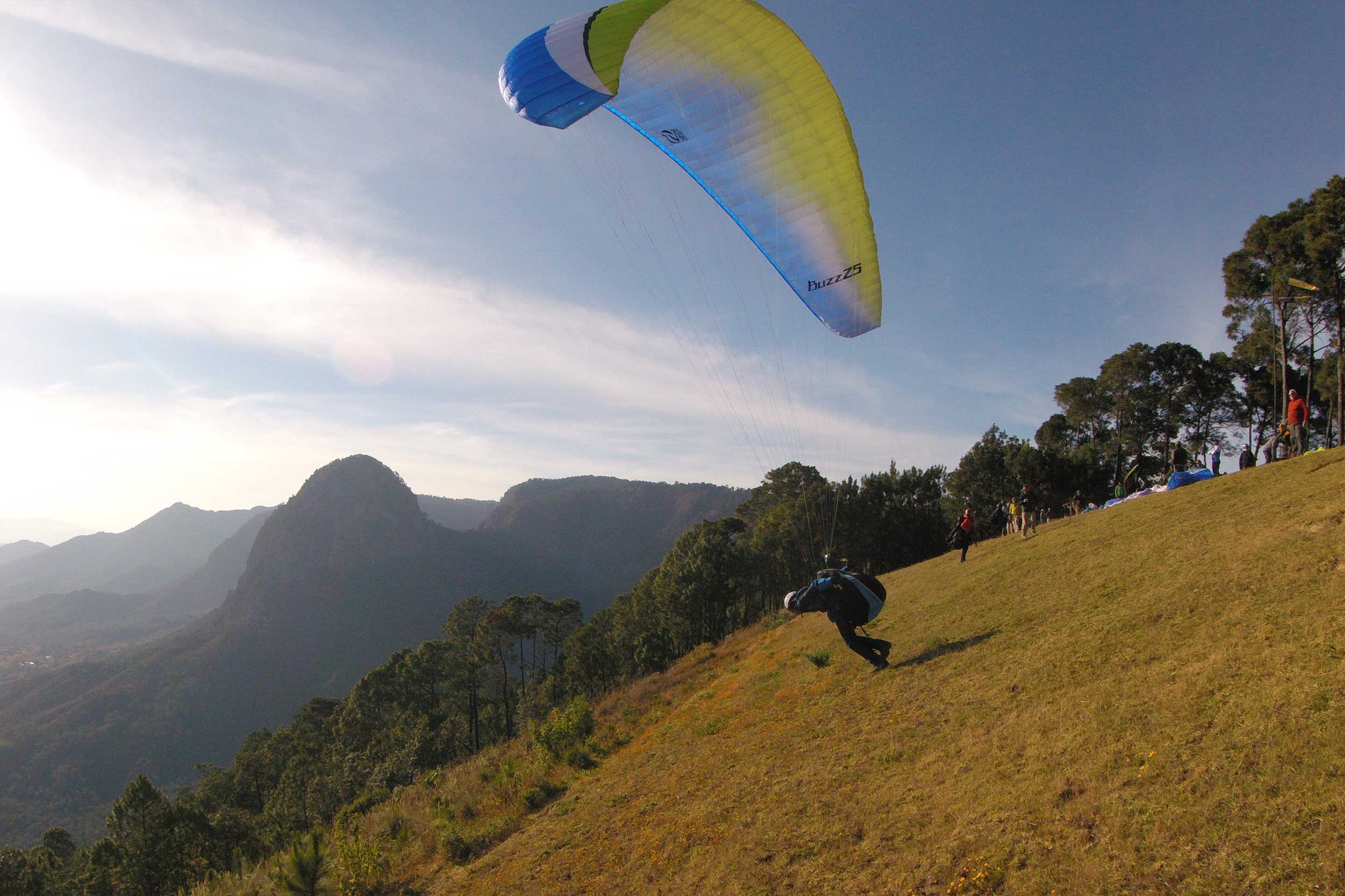 Paraglide-New-England-Trips-Valle-de-Bravo-Mexico-Gallery-Ehsan-Launch.jpg