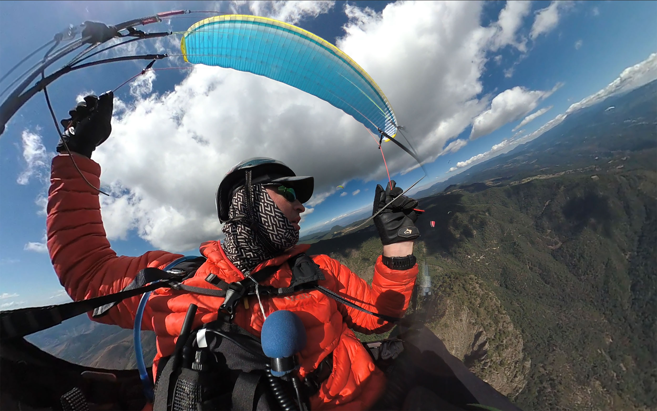 Paraglide-New-England-Trips-Valle-de-Bravo-Mexico-Gallery-Over-Penon.jpg