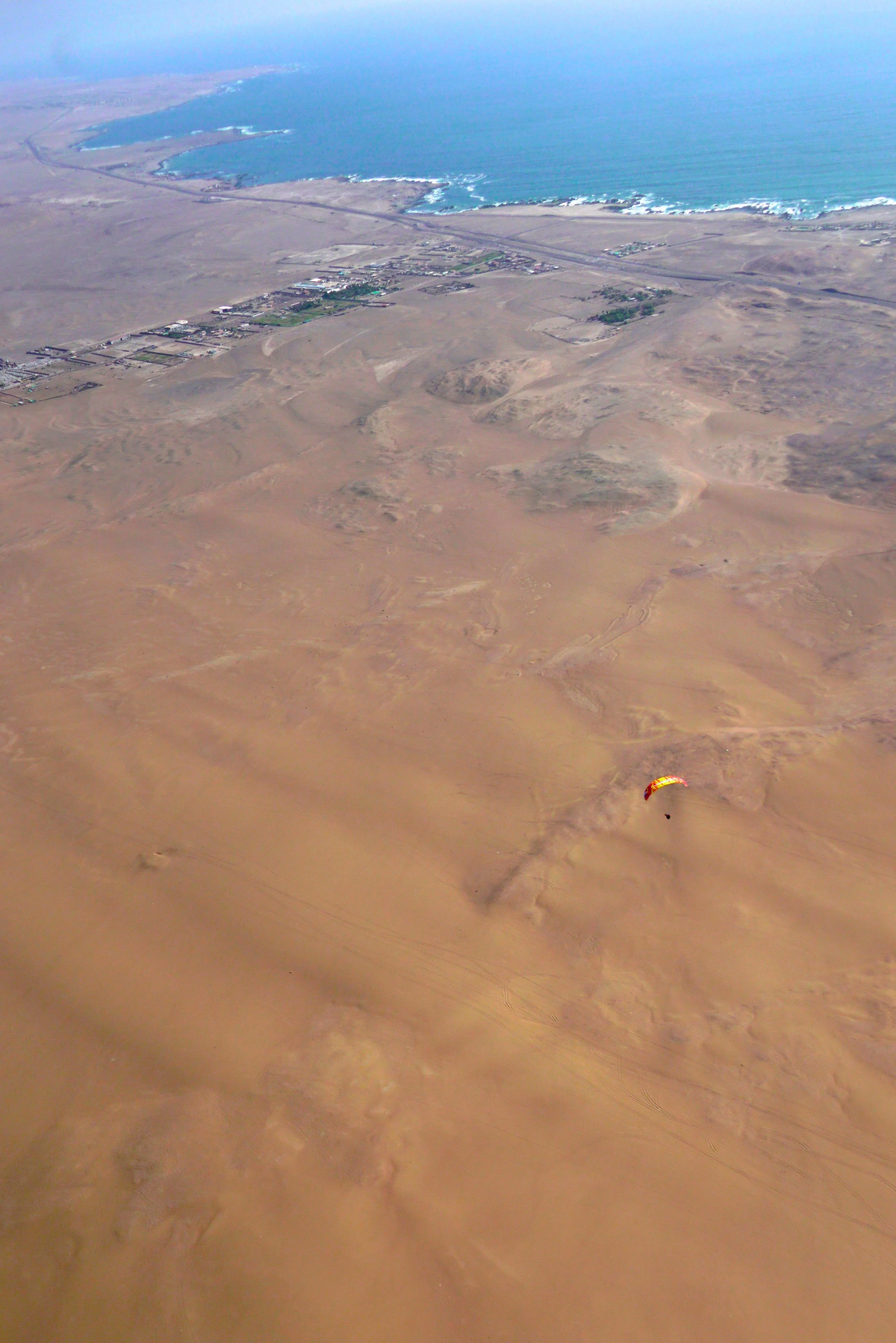 Iquique Paragliding 32.jpg