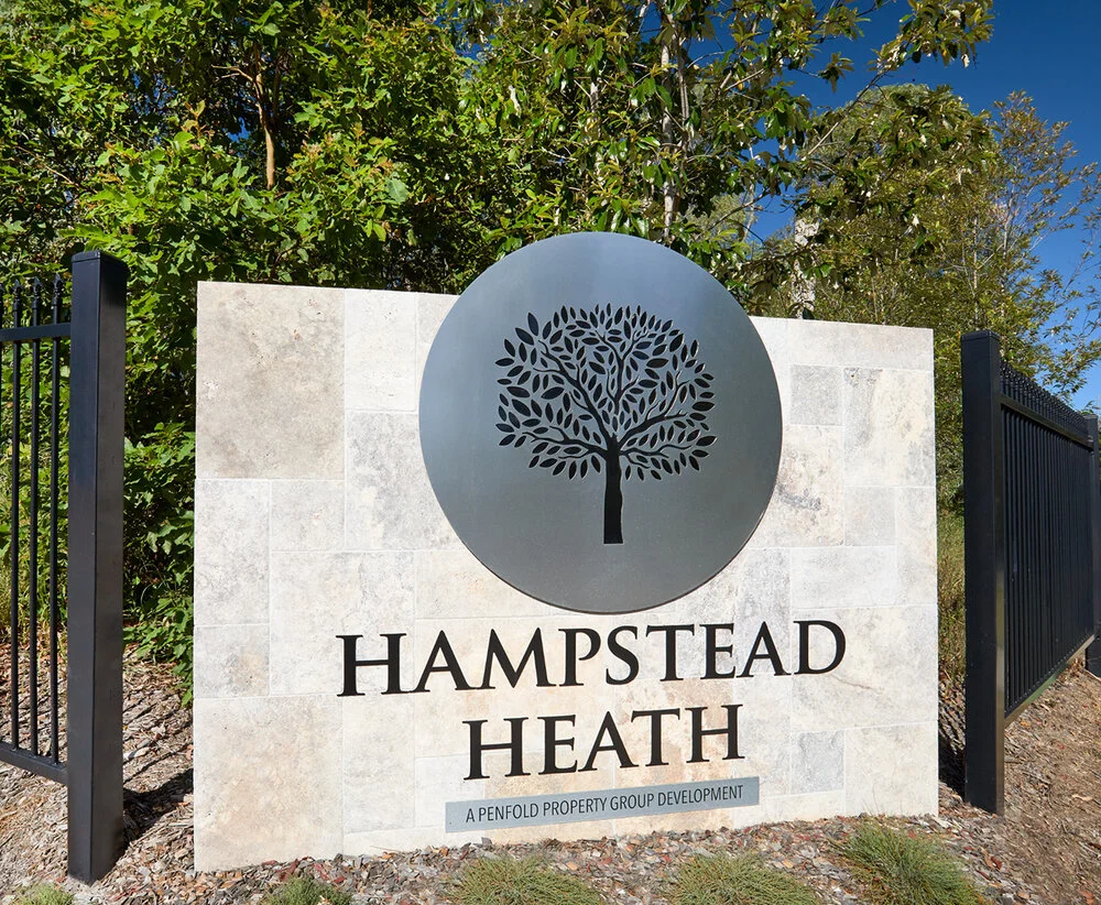 Hampstead Heath Sign.jpg