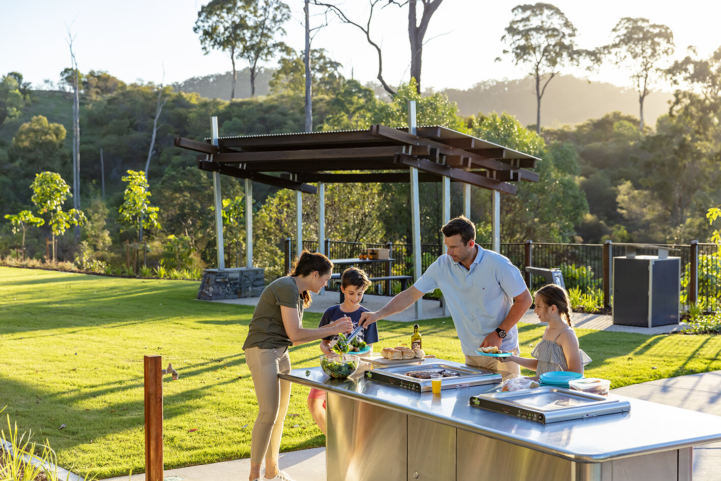 1267_BBQ in park_web.jpg