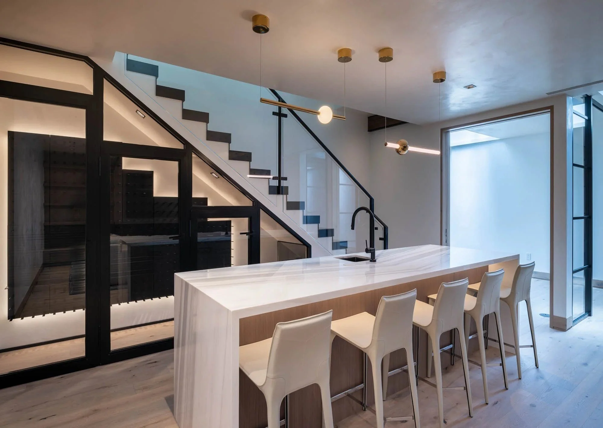 411 Pearl Lower Level Lounge 02.jpeg