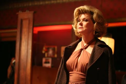 SWEET LORRAINE - Robyn Peterson "Felicity"