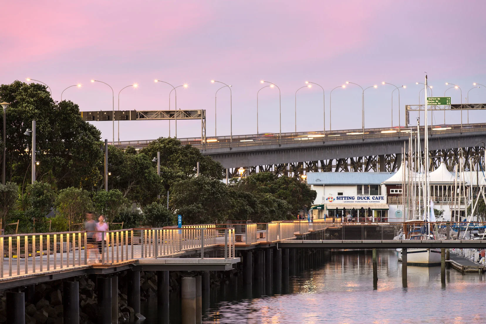 LandLAB’s Westhaven Promenade provides a shared path along the foreshore.