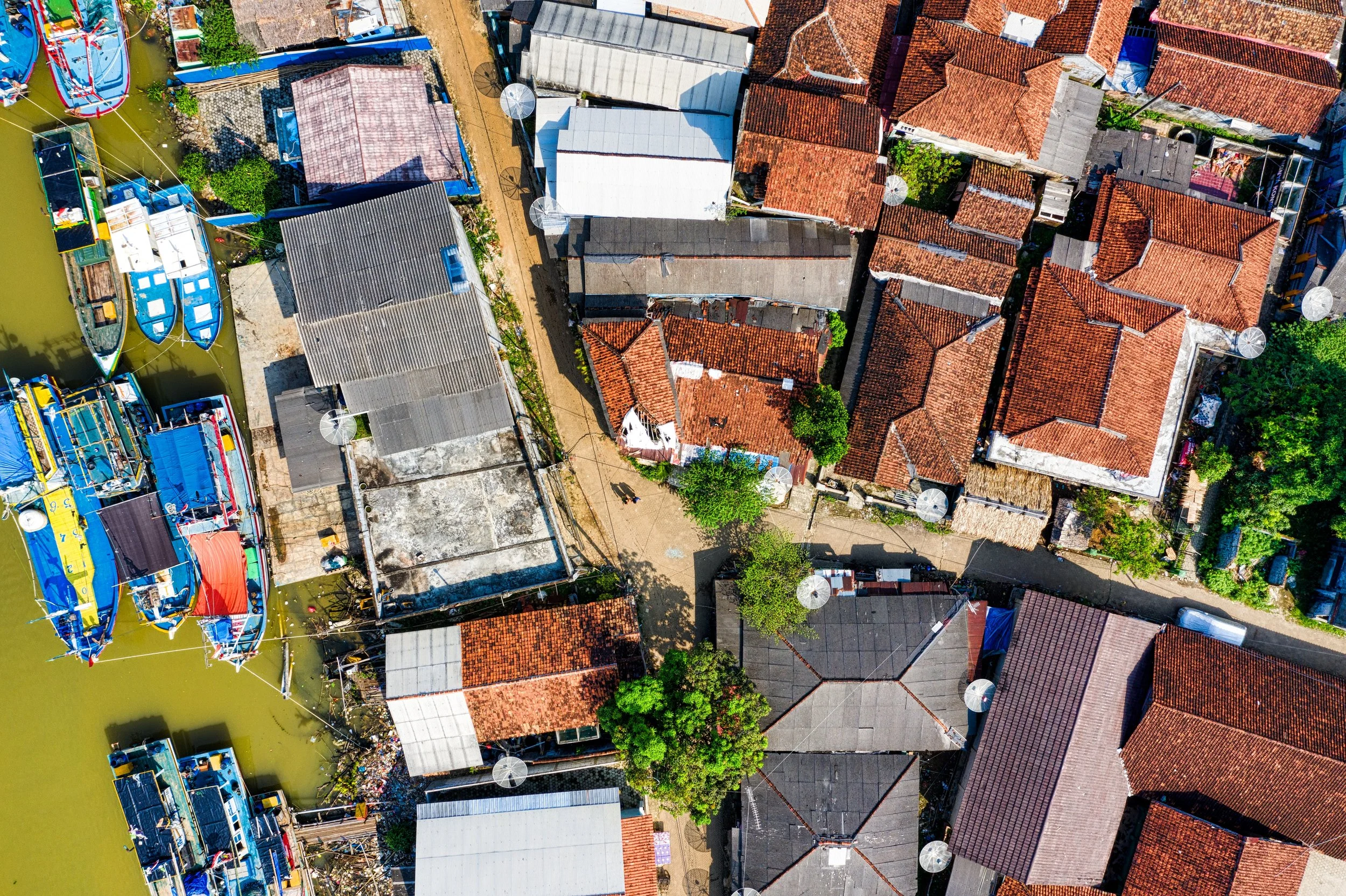 Manila is also at risk from sea level rises. Photo by Tom Fisk from Pexels.