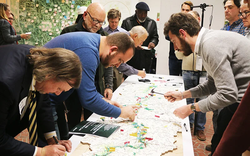 Alameda CreekPublic engagement session for the Chattahoochee RiverLands Greenway Study, Atlanta, Georgia. / SCAPE.