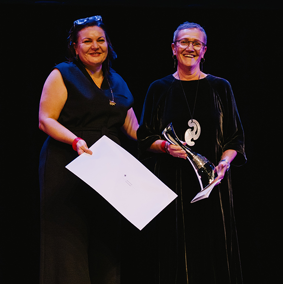 Rachel de Lambert receives a special recognition from the NZIA Auckland Branch