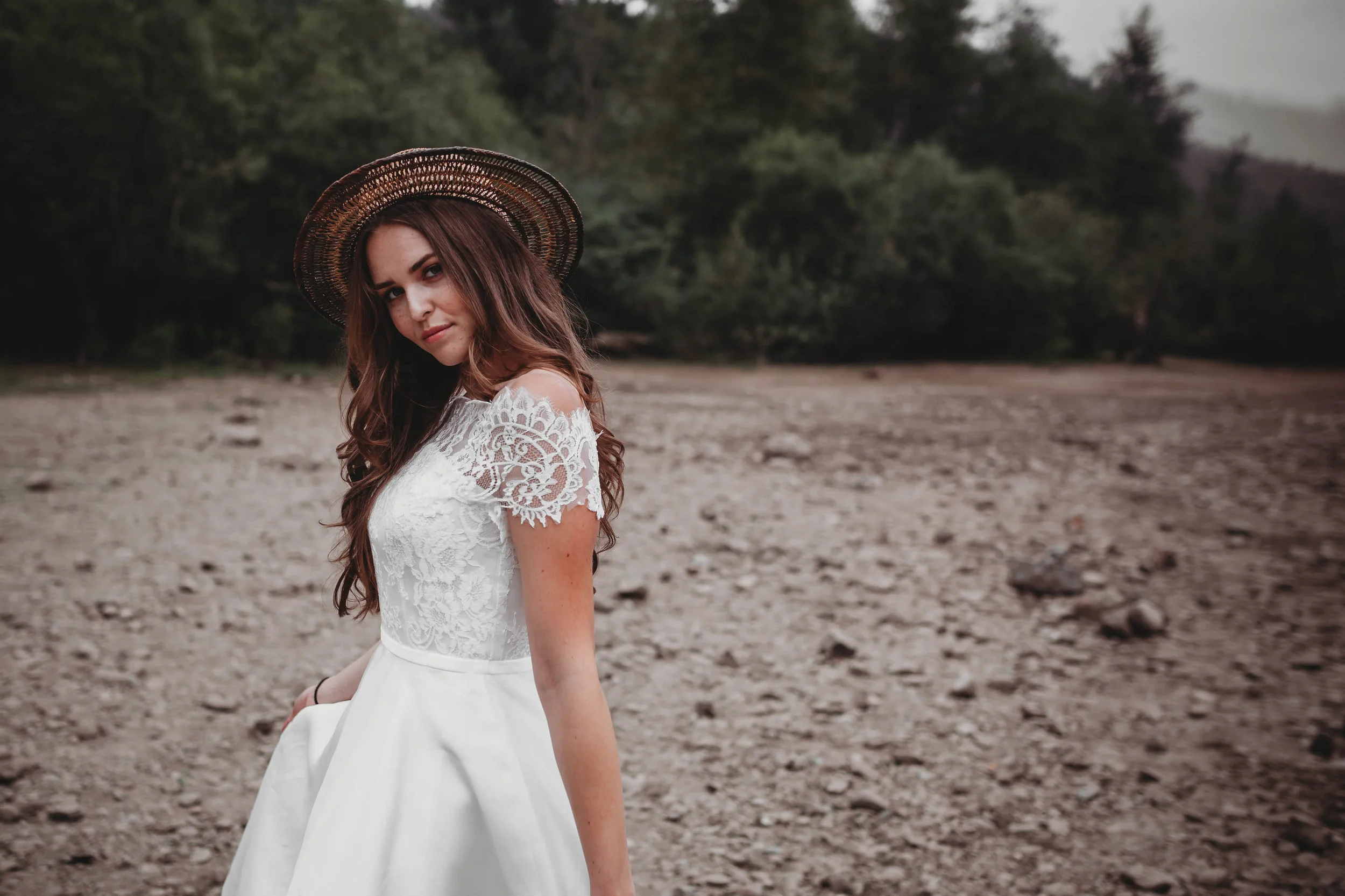 Rattlesnake Lake - WA - Bride - Groom - Rock&Stone Weddings - Marnie Cornell Photography-56.jpg