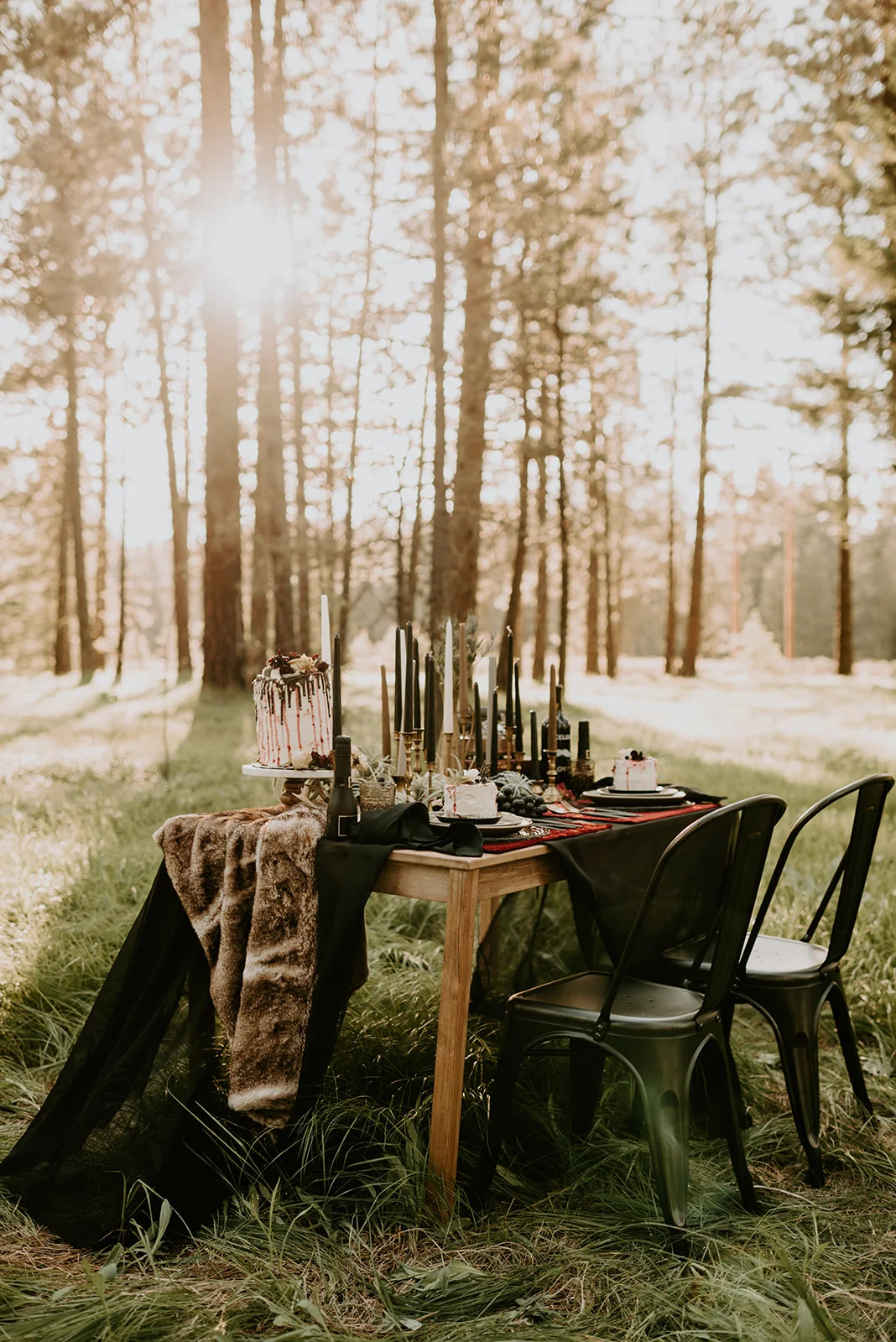MFM.StyledShoot.KamraFullerPhotography.RockandStoneWeddings-106.jpg