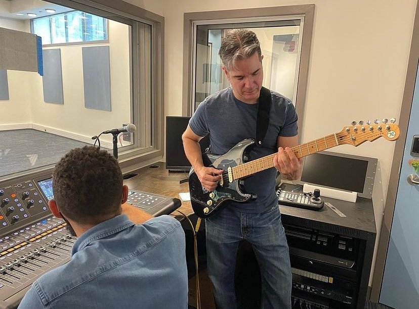 @armorgoldcables artist, #gilparris tracking at @musicconservatoryofwestchester 📷 by @movingforwardconnections  #gilparrisband @reverendguitars @armorgoldcables