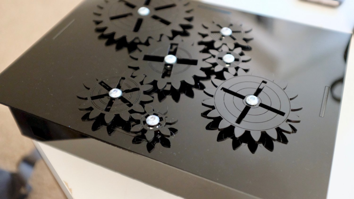 Closeup of top of box