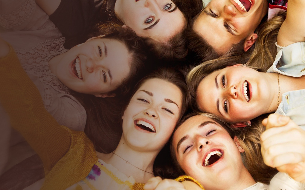 happy-teenagers2.jpg