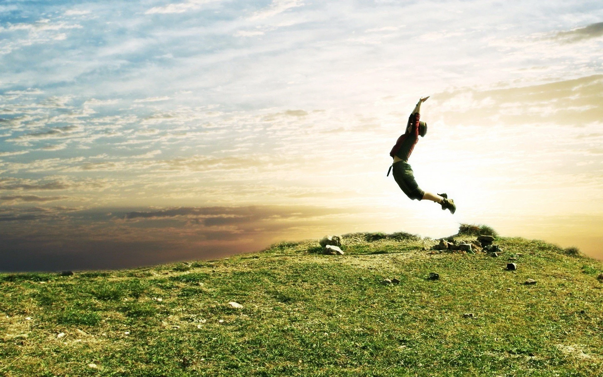 happy-man-wallpaper-1.jpg