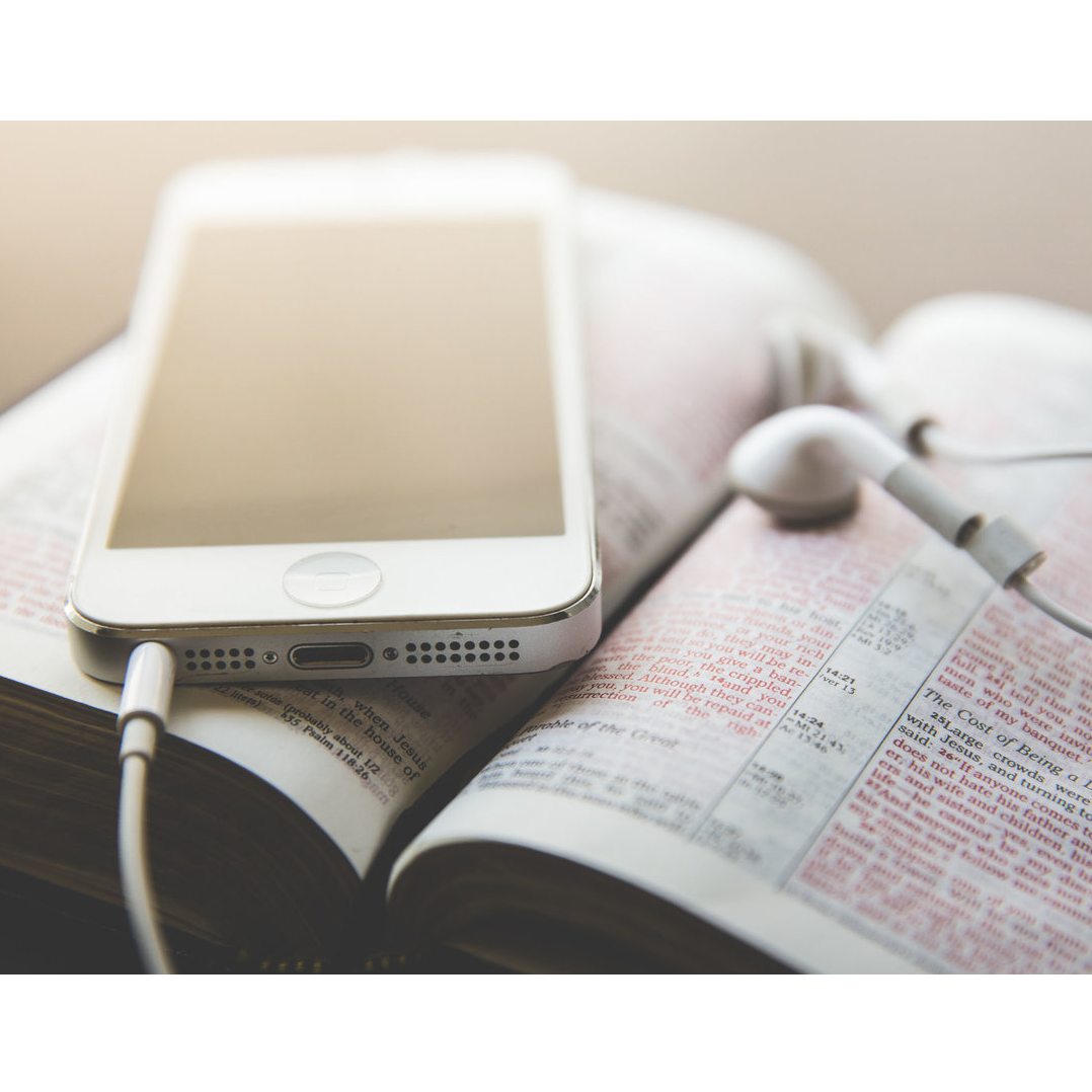 Bible_iPhone_cropped.png