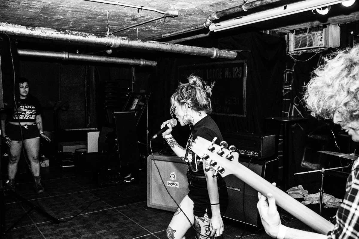 tossed-aside-14.jpg
