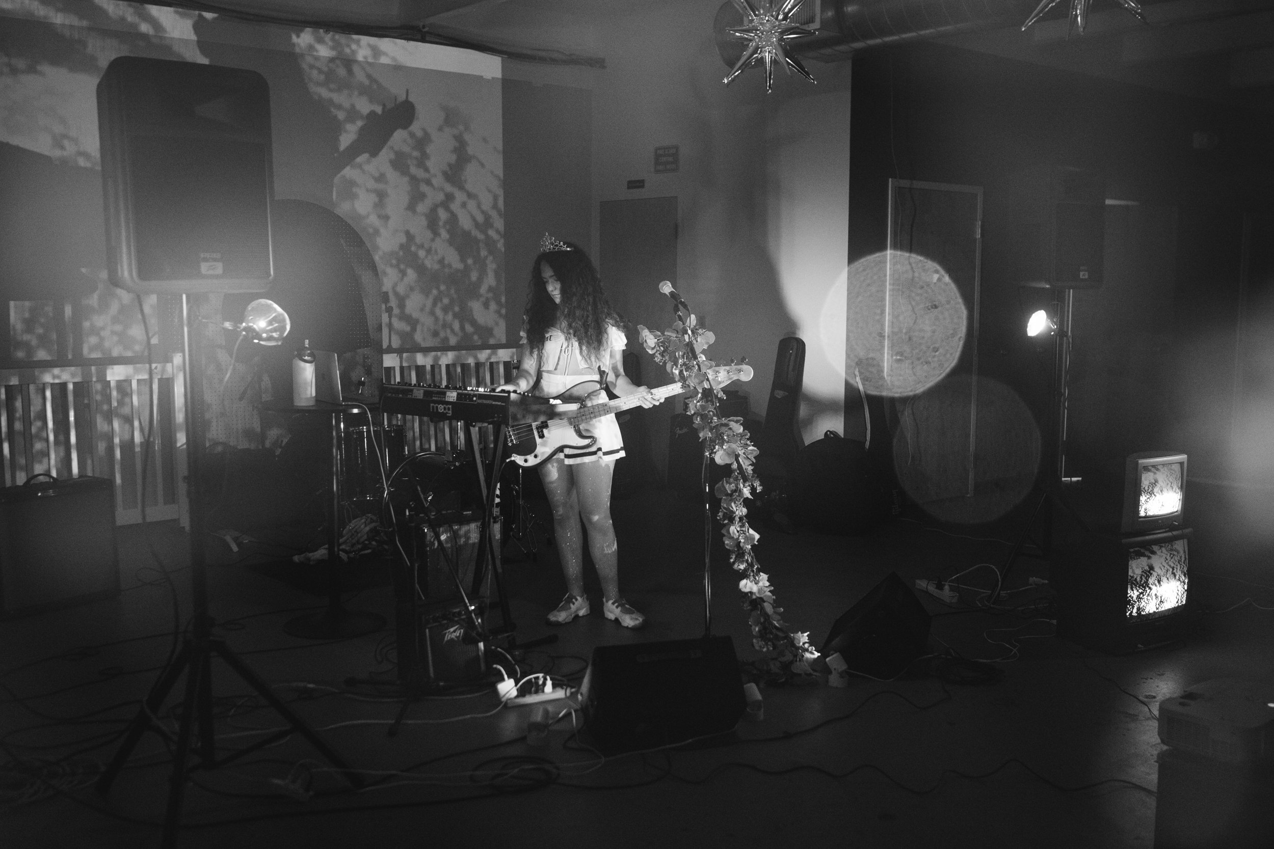 0625_lavagxrl_004.jpg