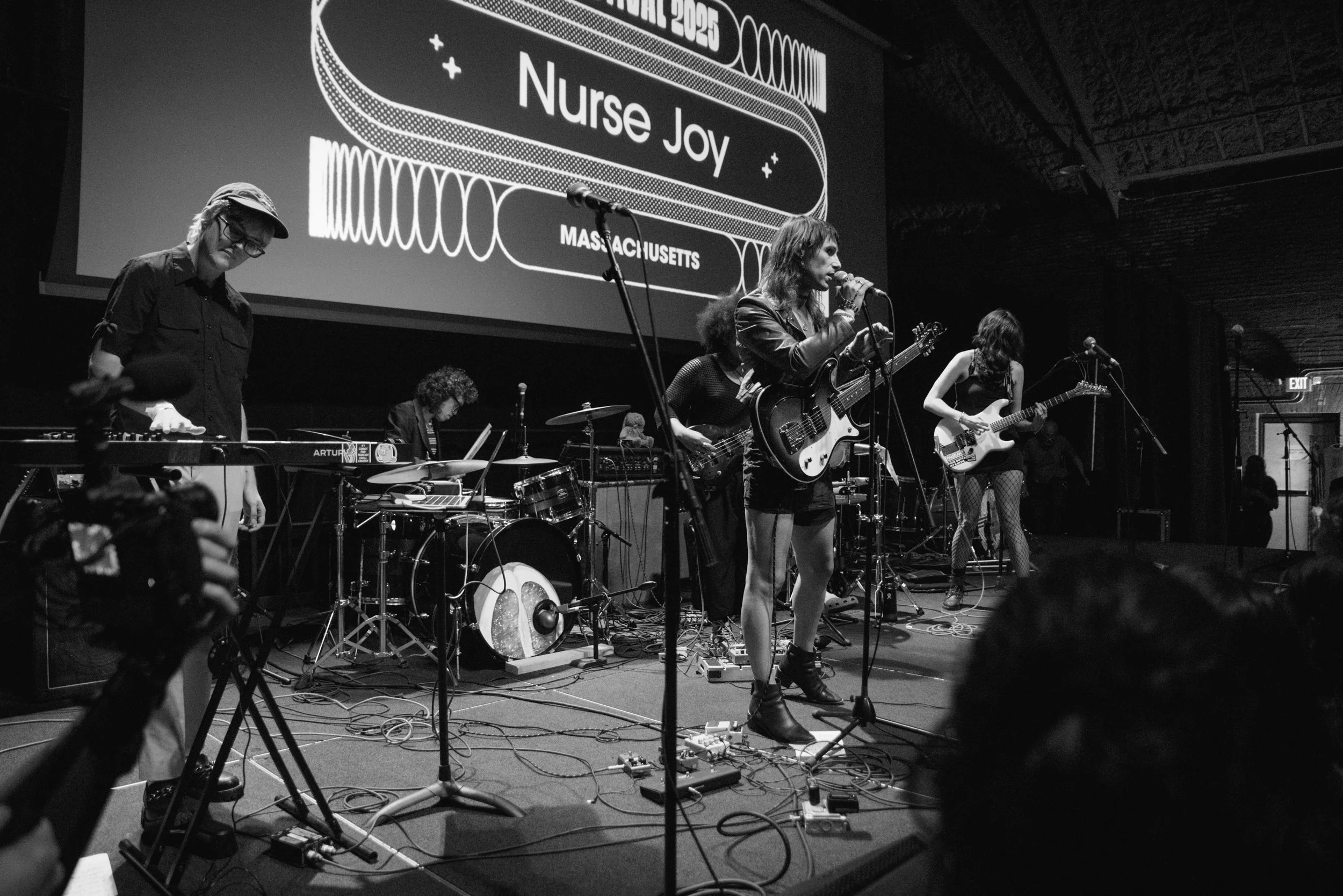 0925_fuzz_nursejoy_013.jpg