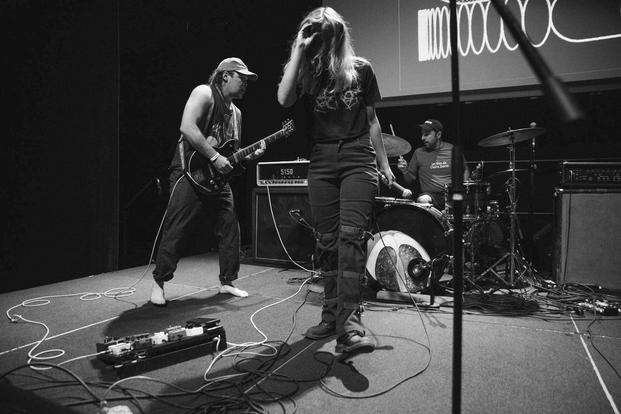 0925_fuzz_RONG_015.jpg
