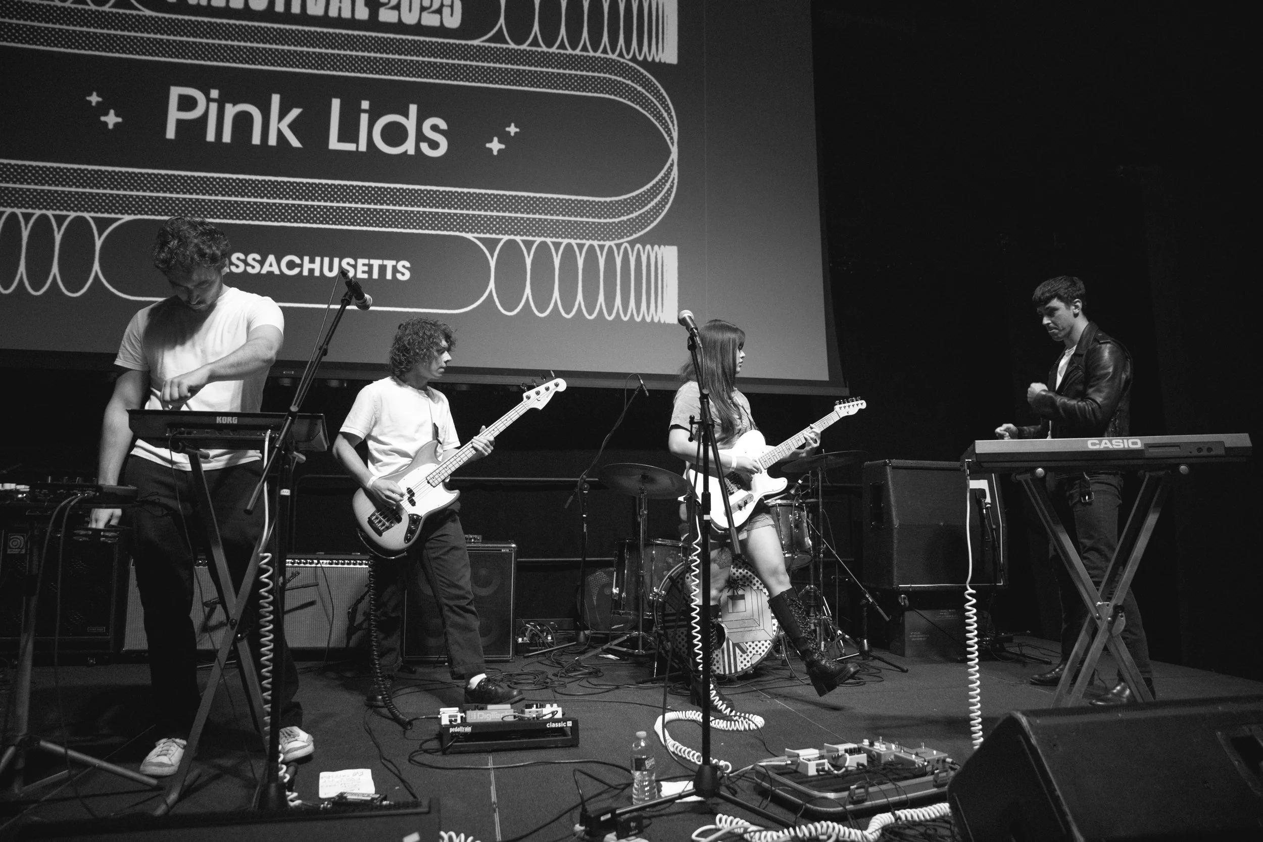 0925_fuzz_pinklids_013.jpg