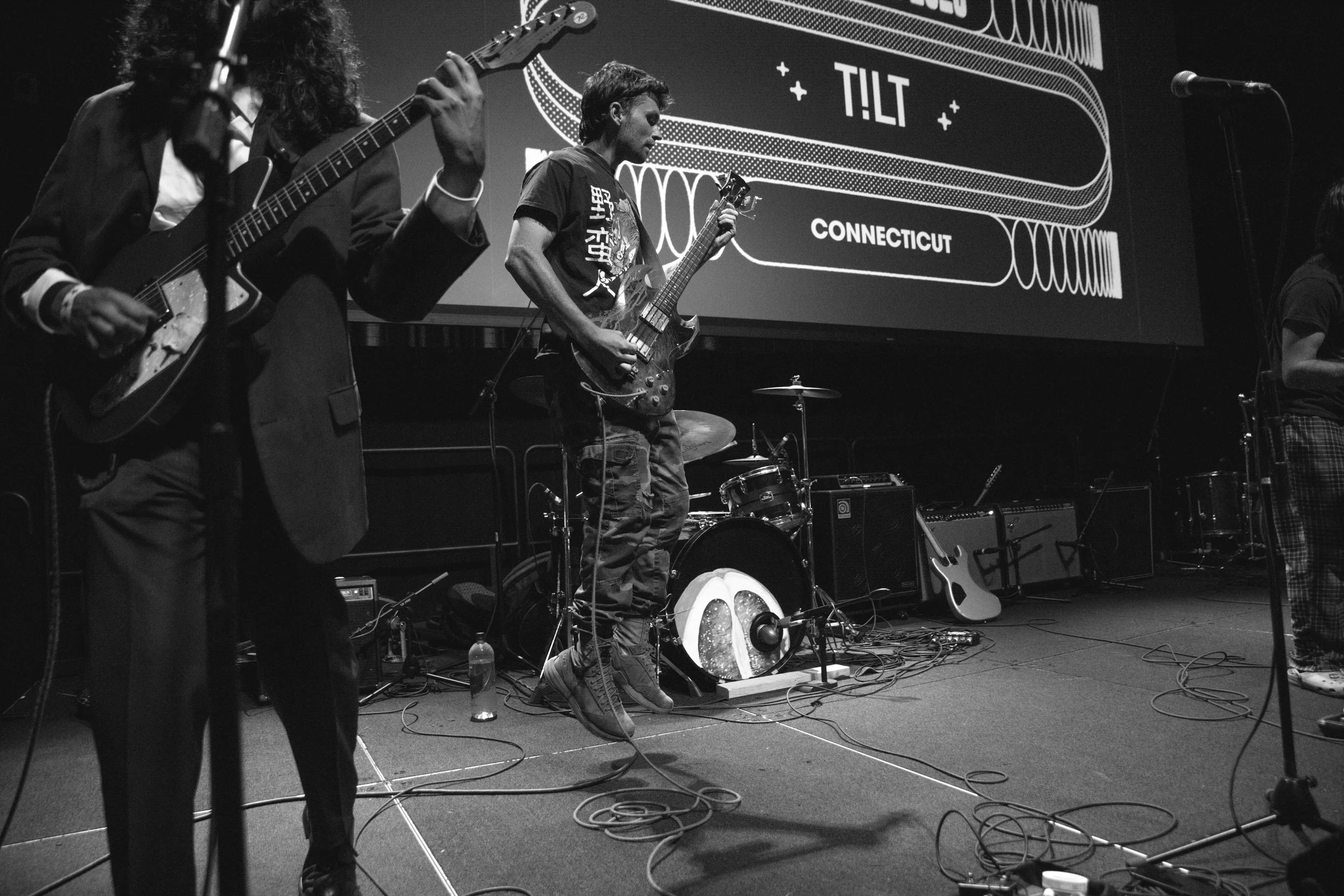 0925_fuzz_tilt_011.jpg