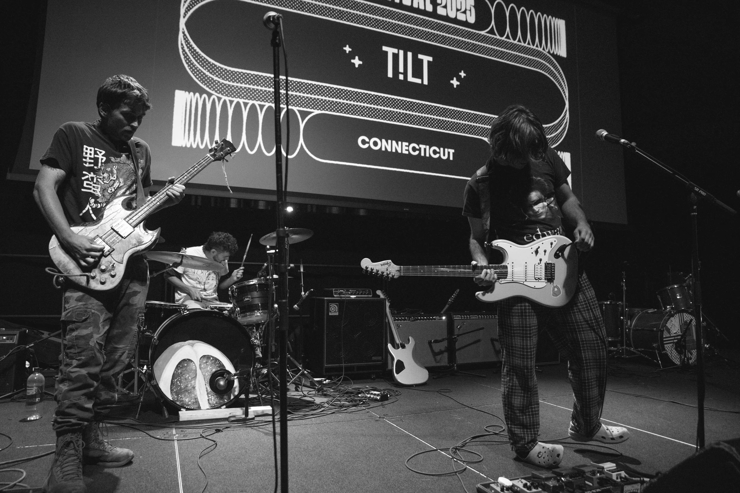 0925_fuzz_tilt_014.jpg