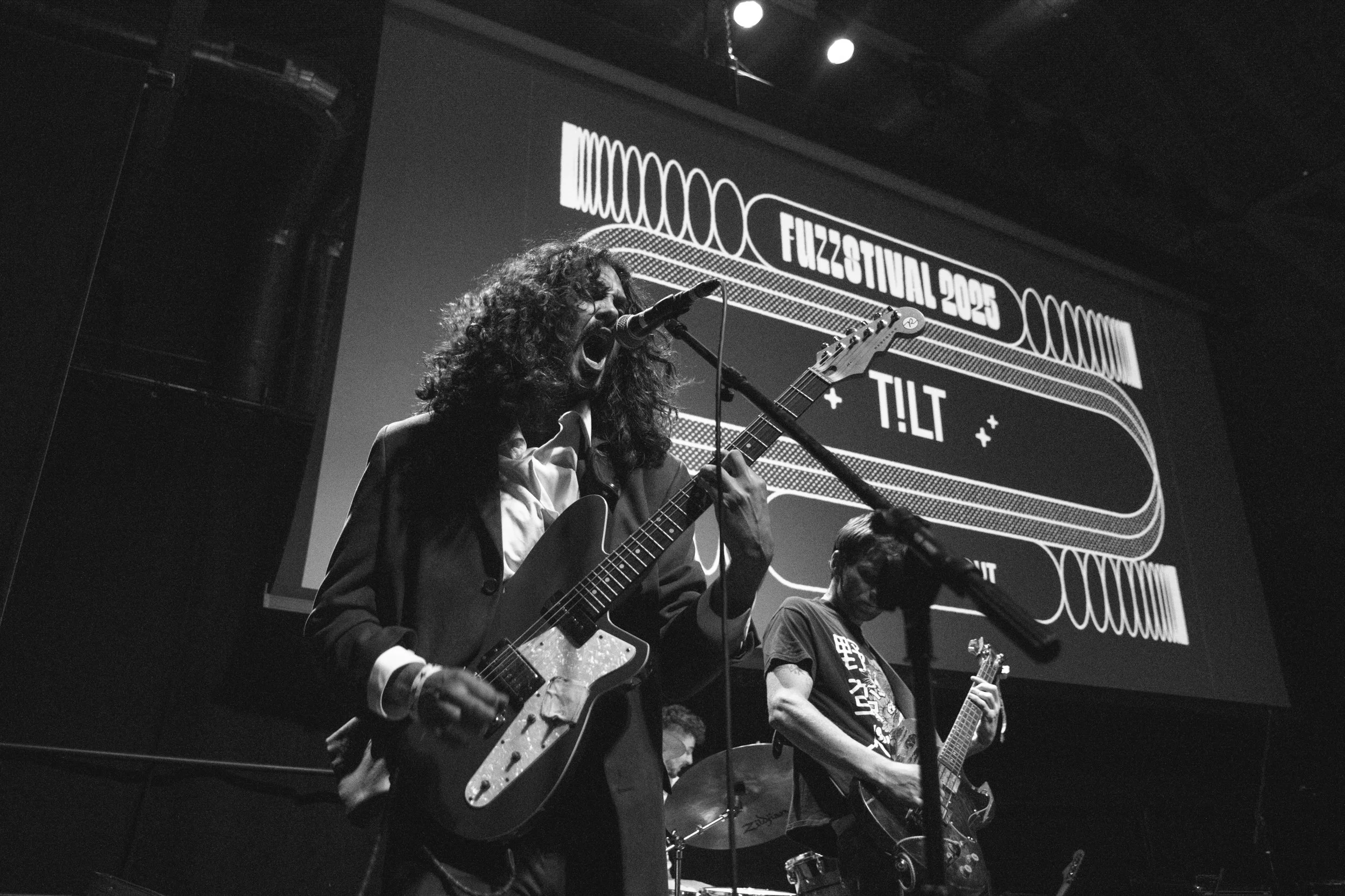 0925_fuzz_tilt_016.jpg