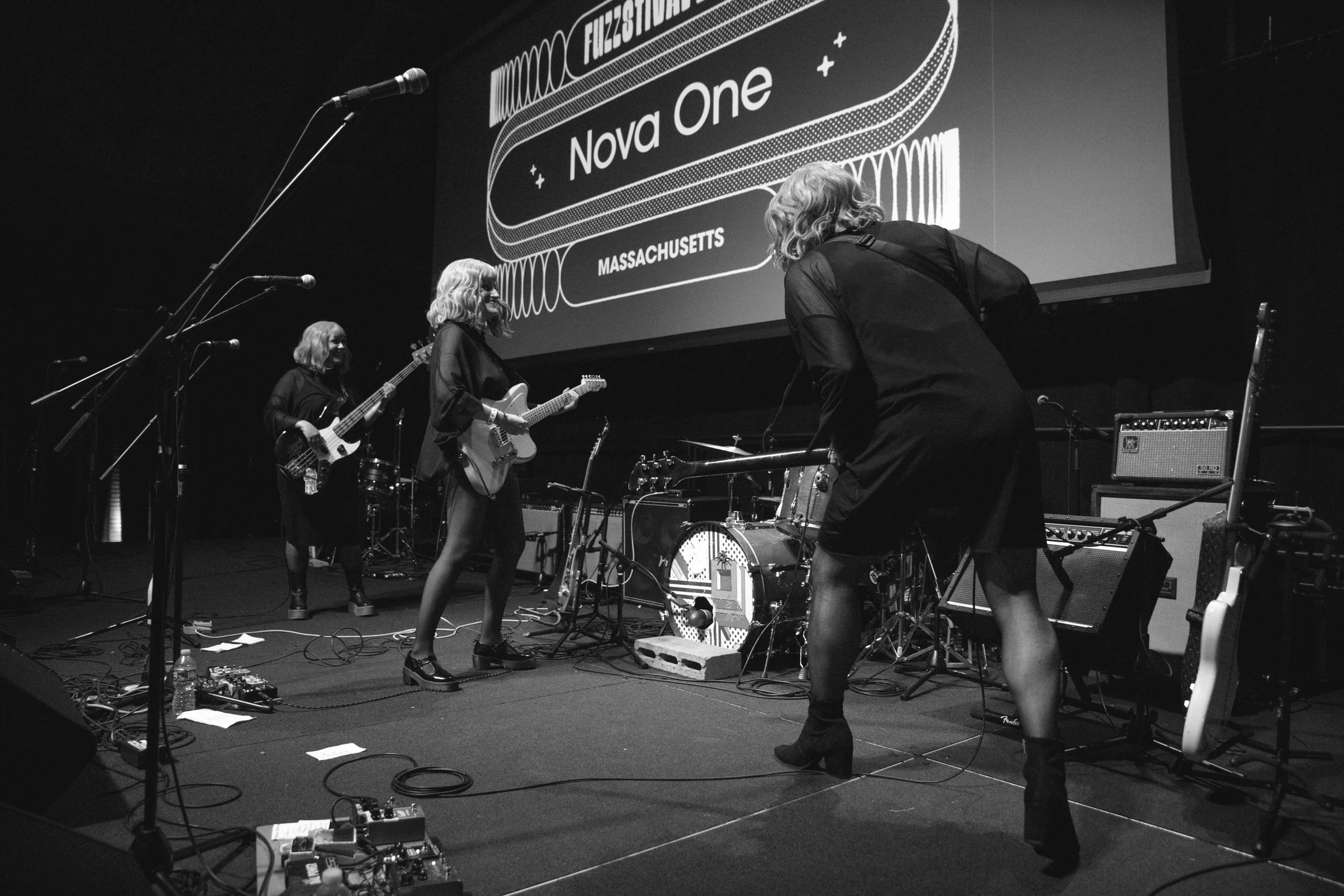 0925_fuzz_novaone_006.jpg