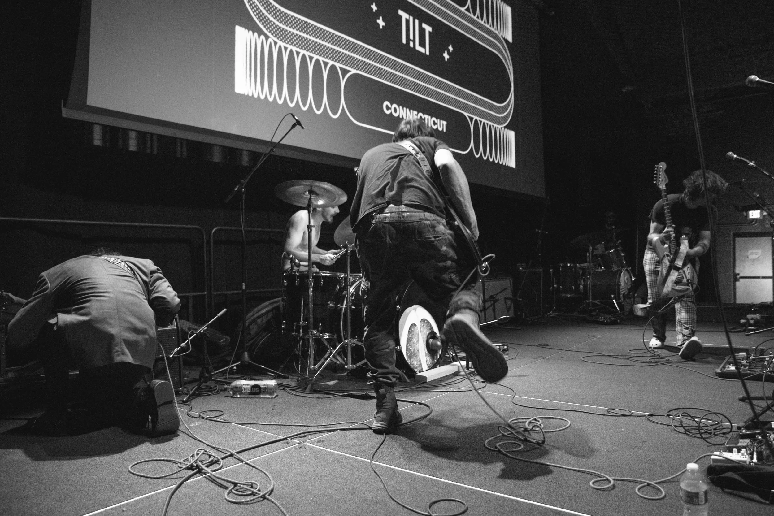 0925_fuzz_tilt_022.jpg