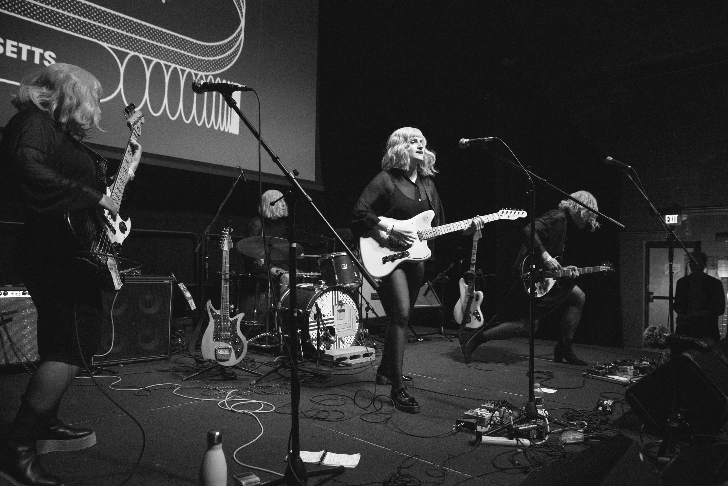 0925_fuzz_novaone_011.jpg