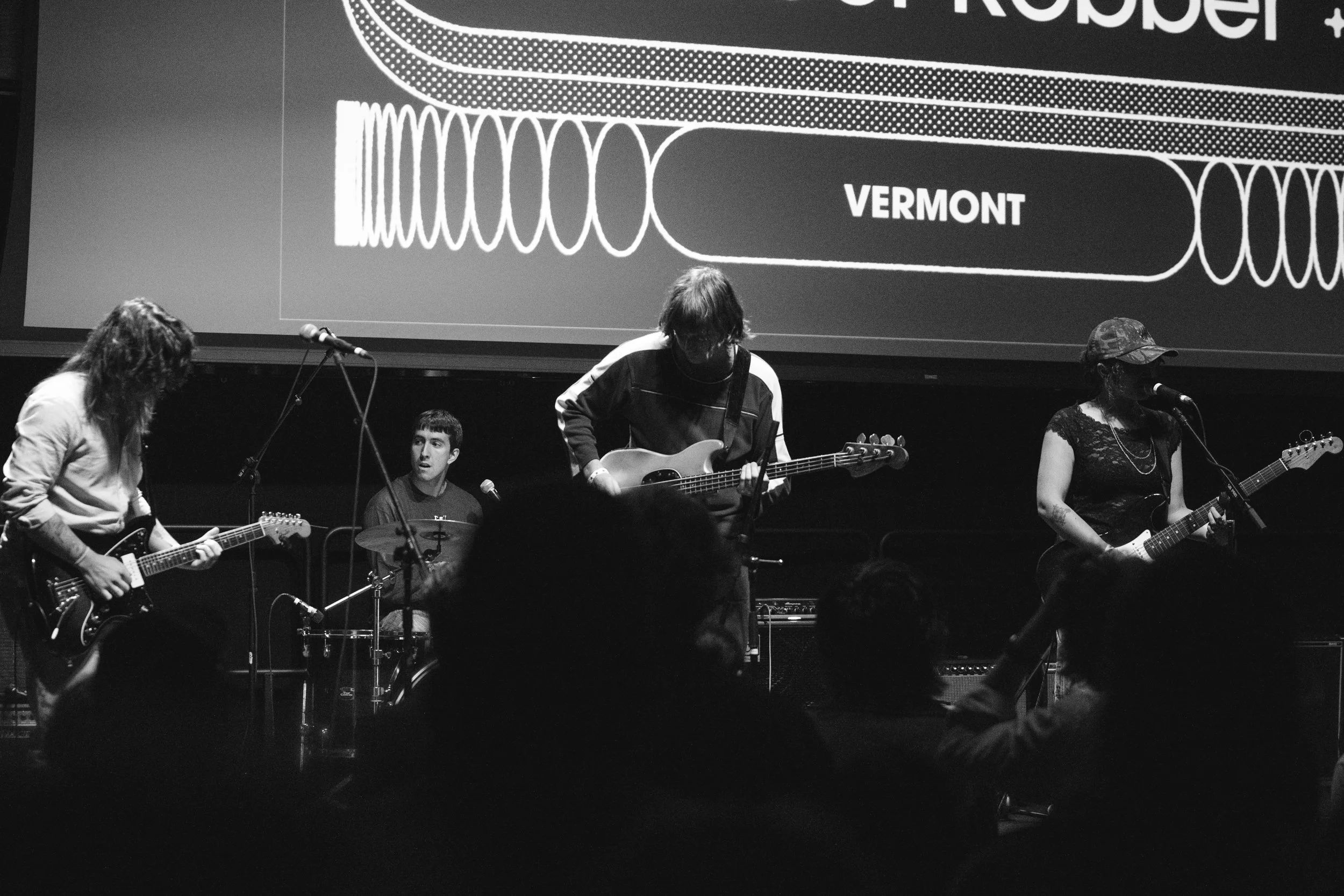 0925_fuzz_robberrobber_003.jpg