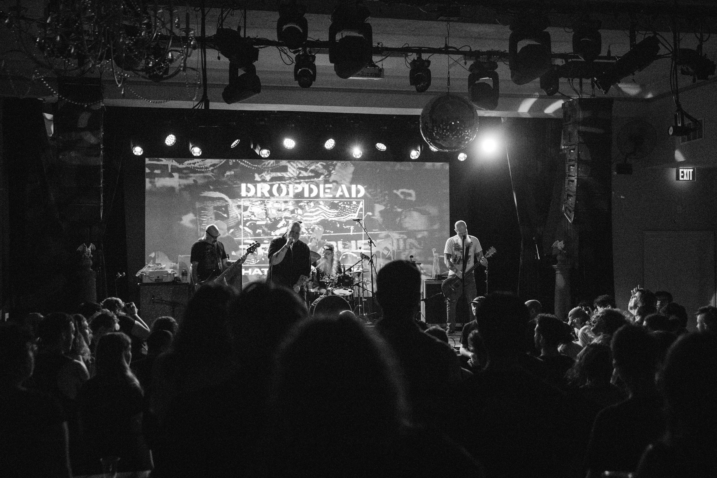 0826_dropdead_013.jpg