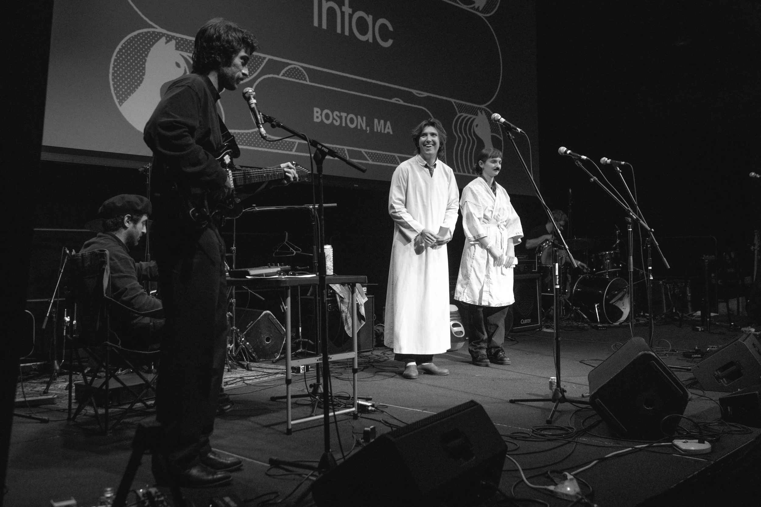 1026_intac_016.jpg