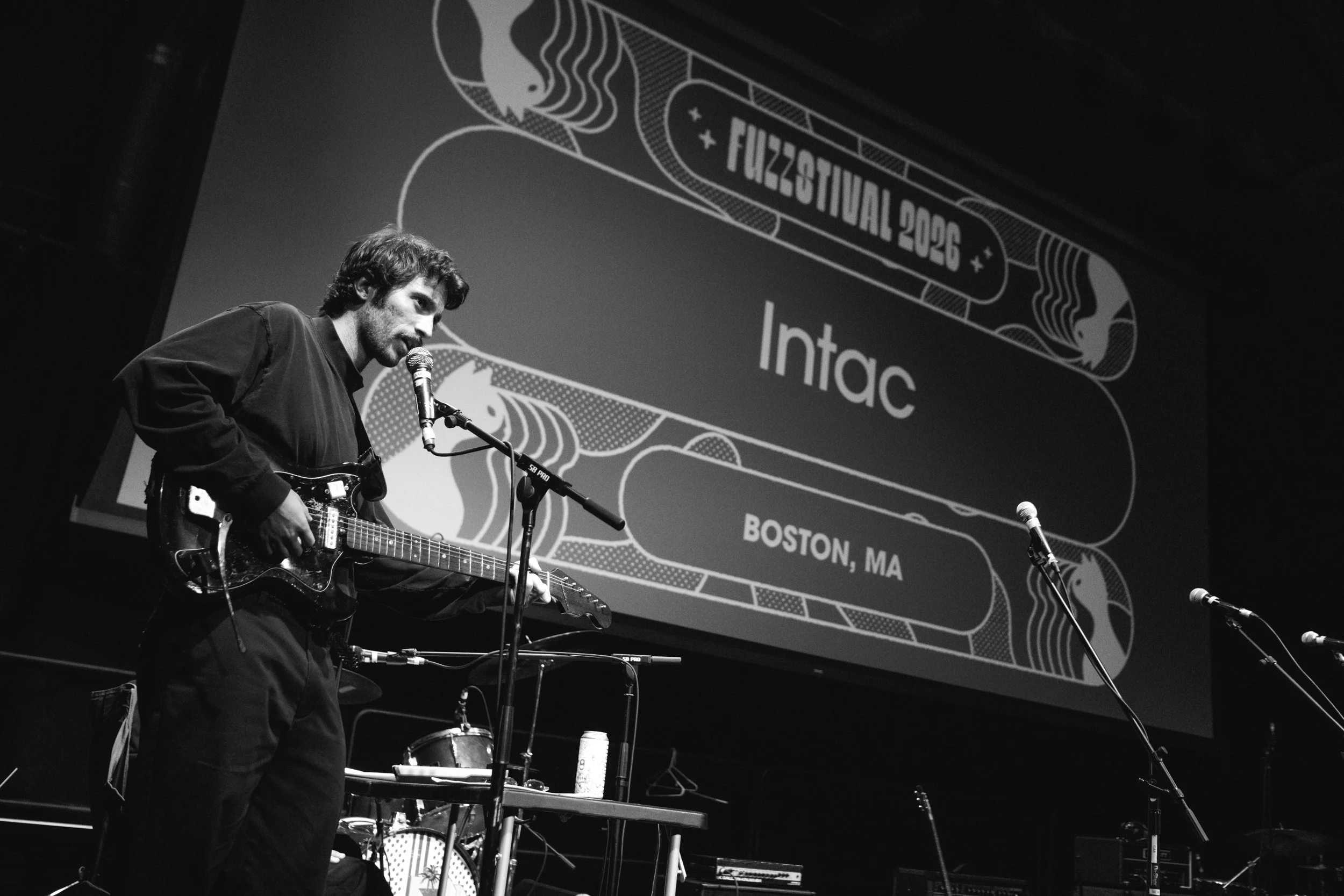1026_intac_021.jpg