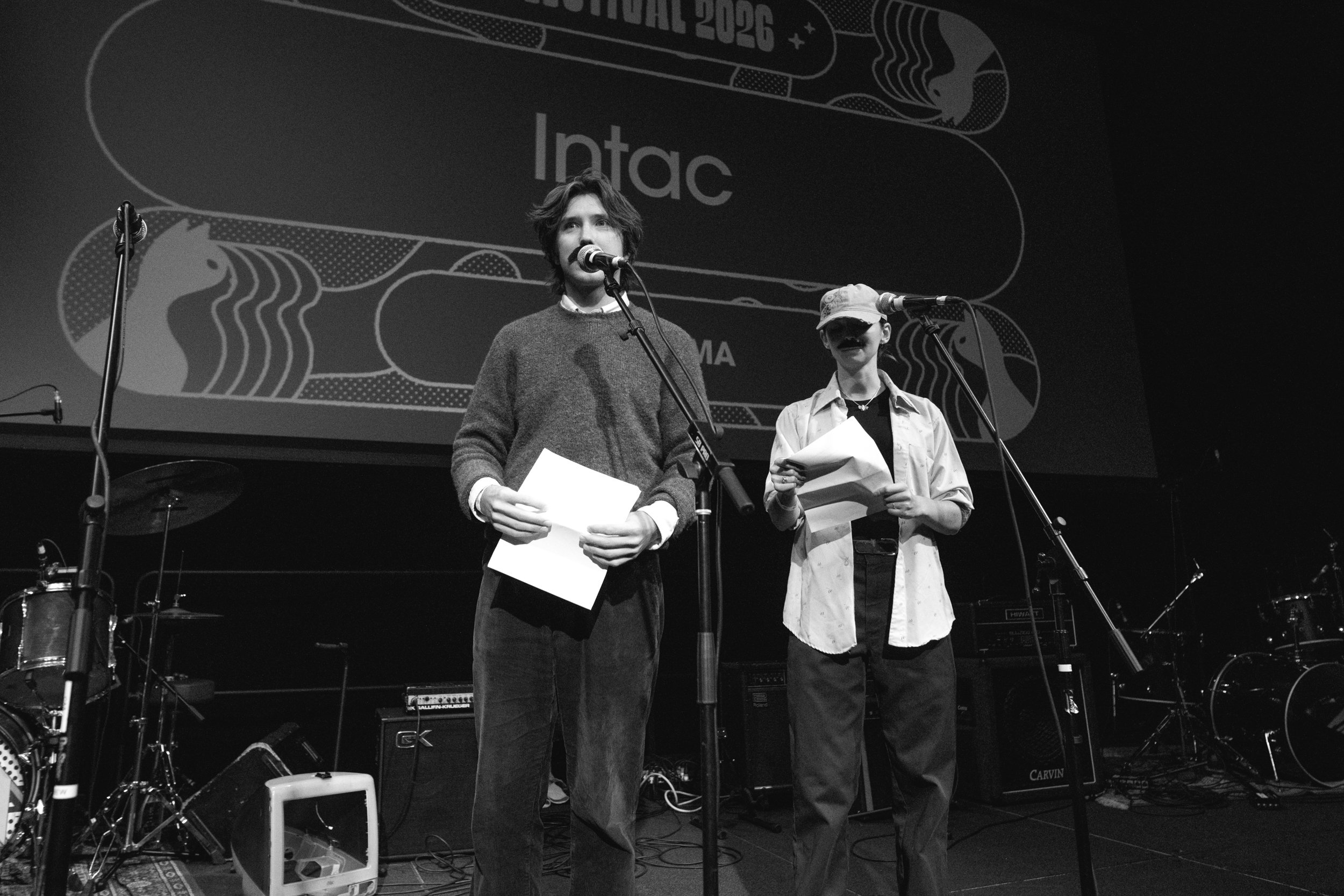 1026_intac_002.jpg