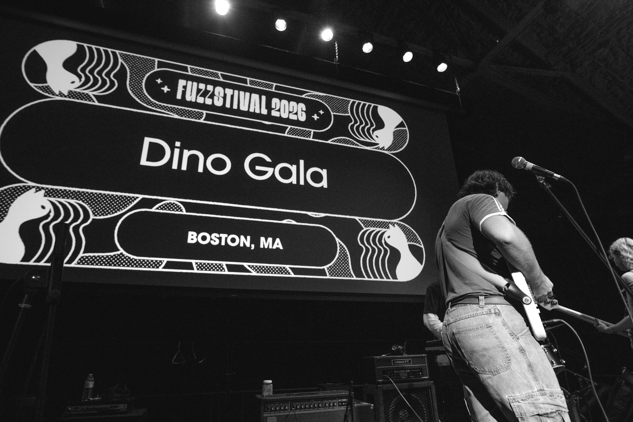 1026_dinogala_001.jpg