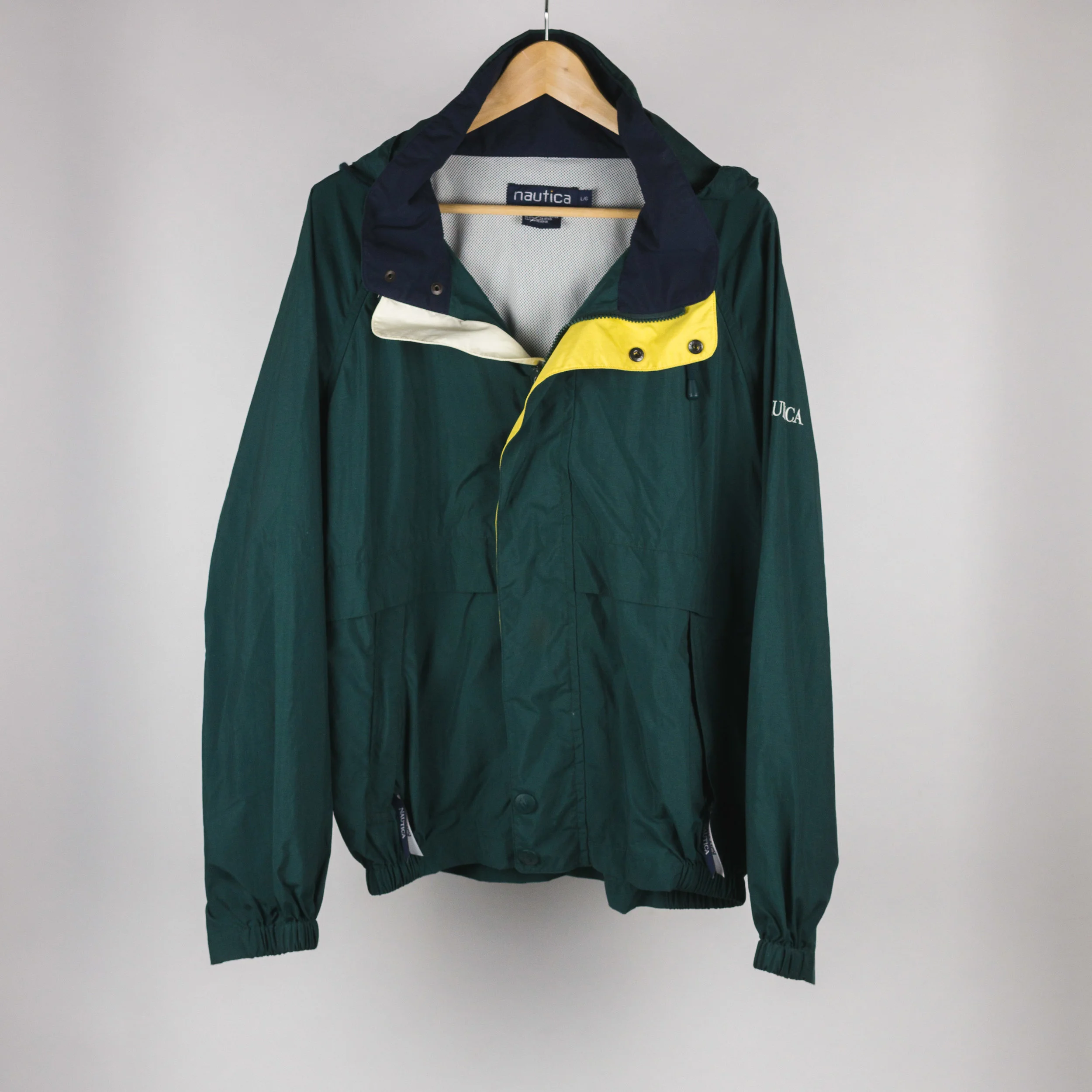 Sz L Vintage Nautica Hooded Windbreaker