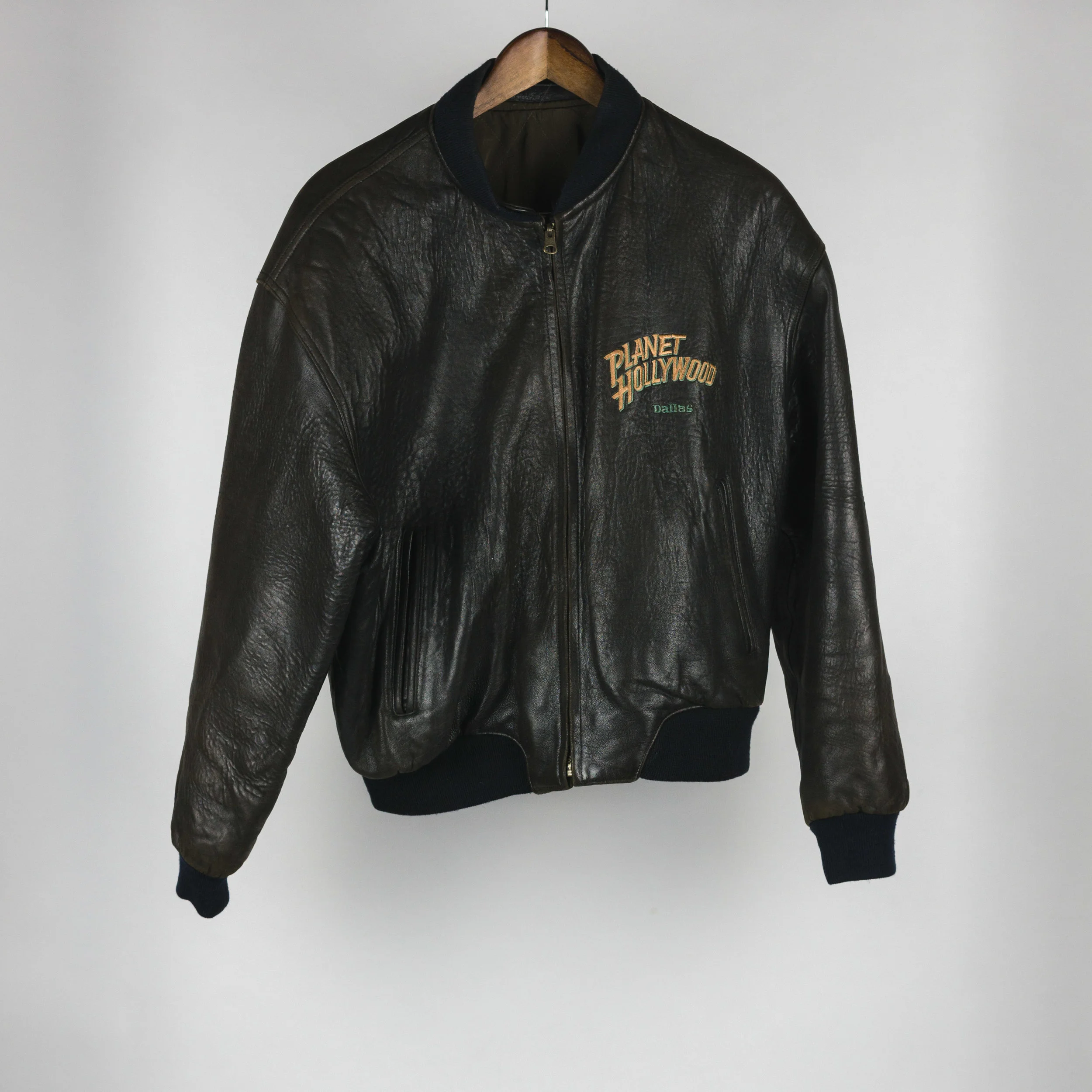 Sz M Authentic Planet Hollywood Leather Bomber