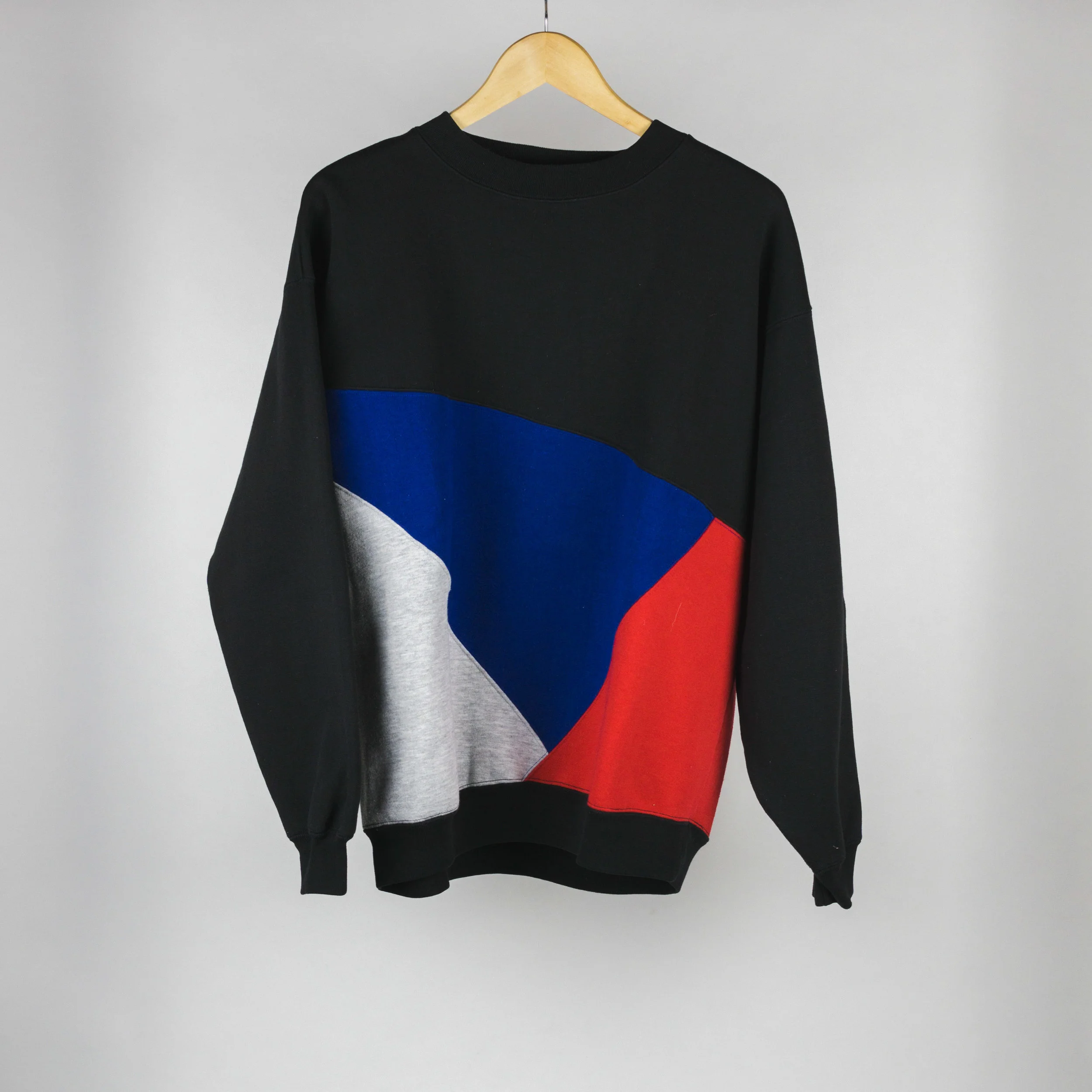 Sz L Vintage Tri-Color Crewneck