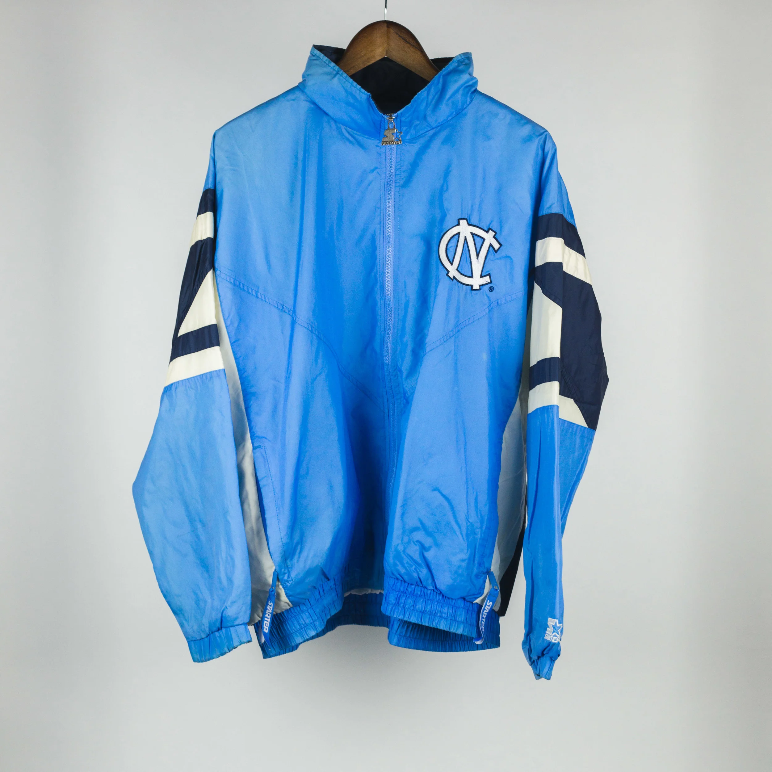 Sz L Vintage North Carolina Starter Windbreaker