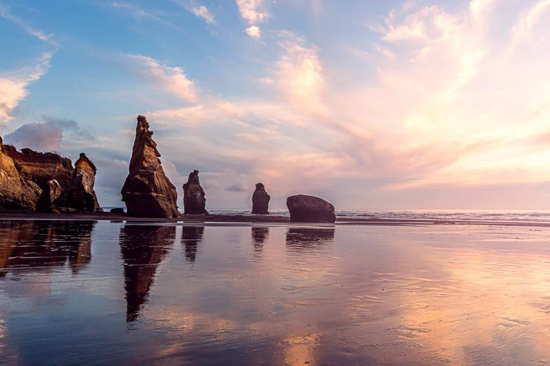 Pillars of the Earth.jpg
