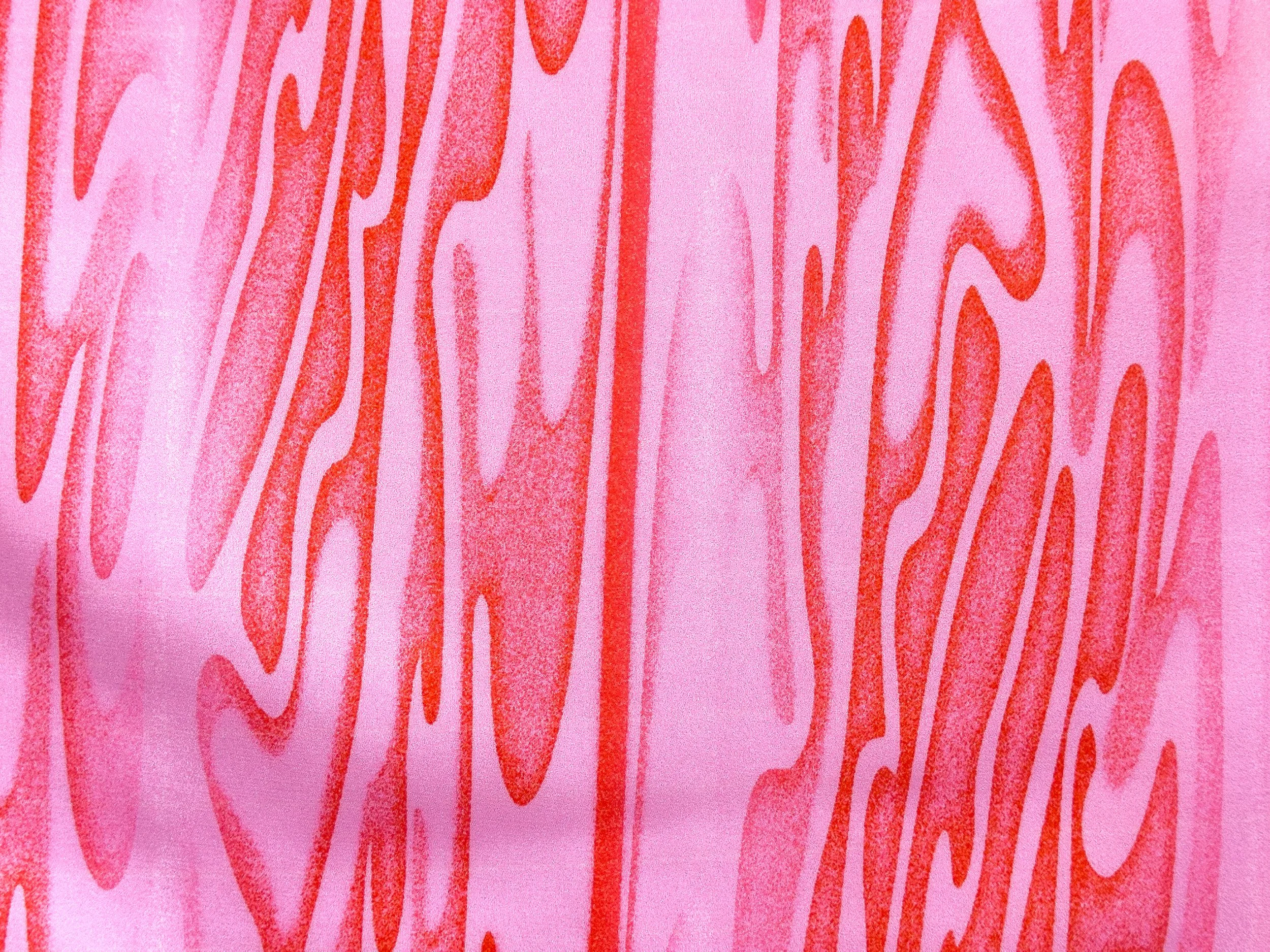 ٰٰٰٰٰٰVVVVVVV scarf Halucination in red2.jpg