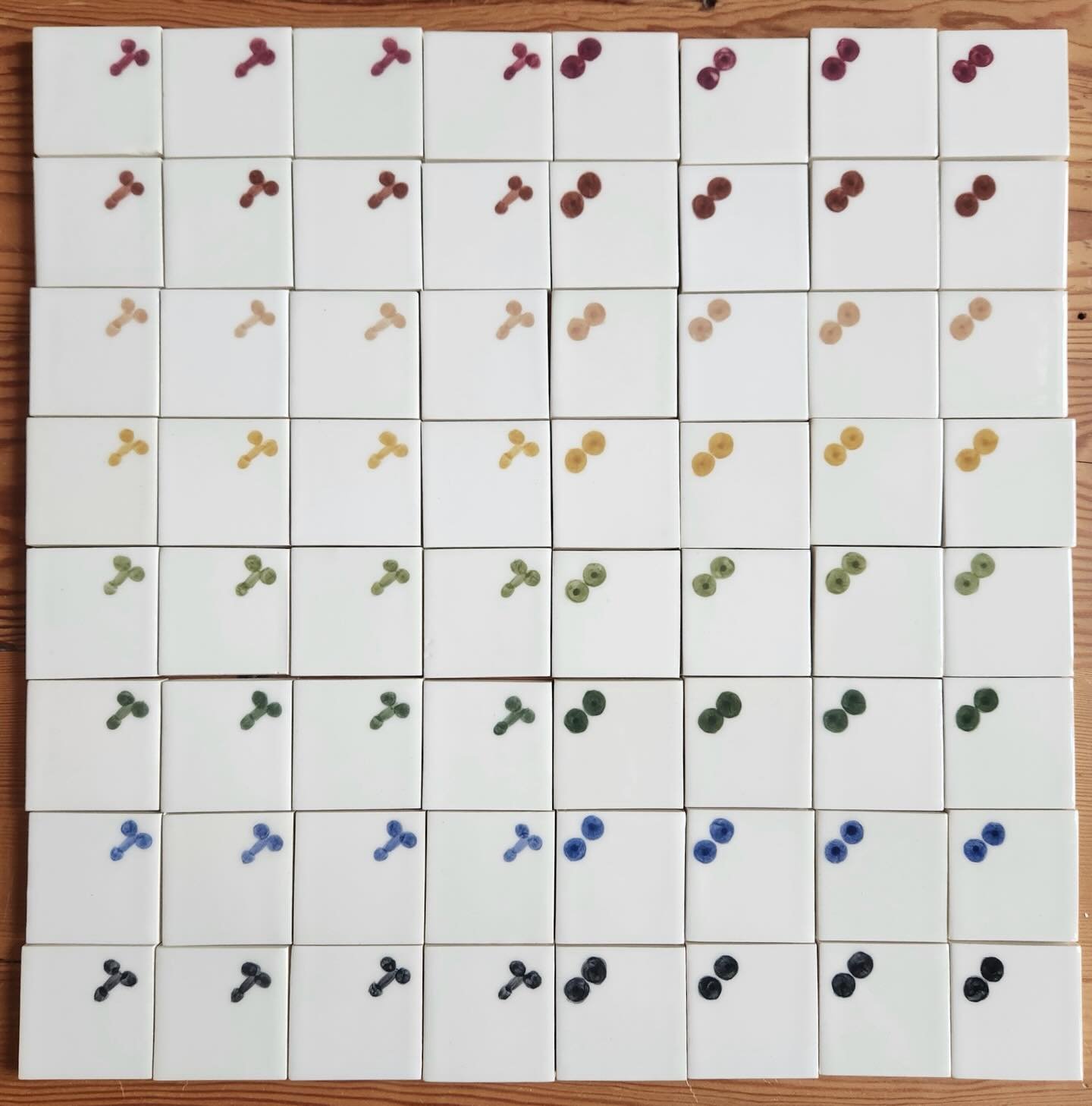 Rough times out there, but this rainbow of 🍆🍒 is making us feel better!!!

These little 2&rdquo; x 2&rdquo; sample corners are from our Dirty Delft collection, and are headed to @highpointmarket @313.spaces in just a couple weeks!!!! See you SOON ❤