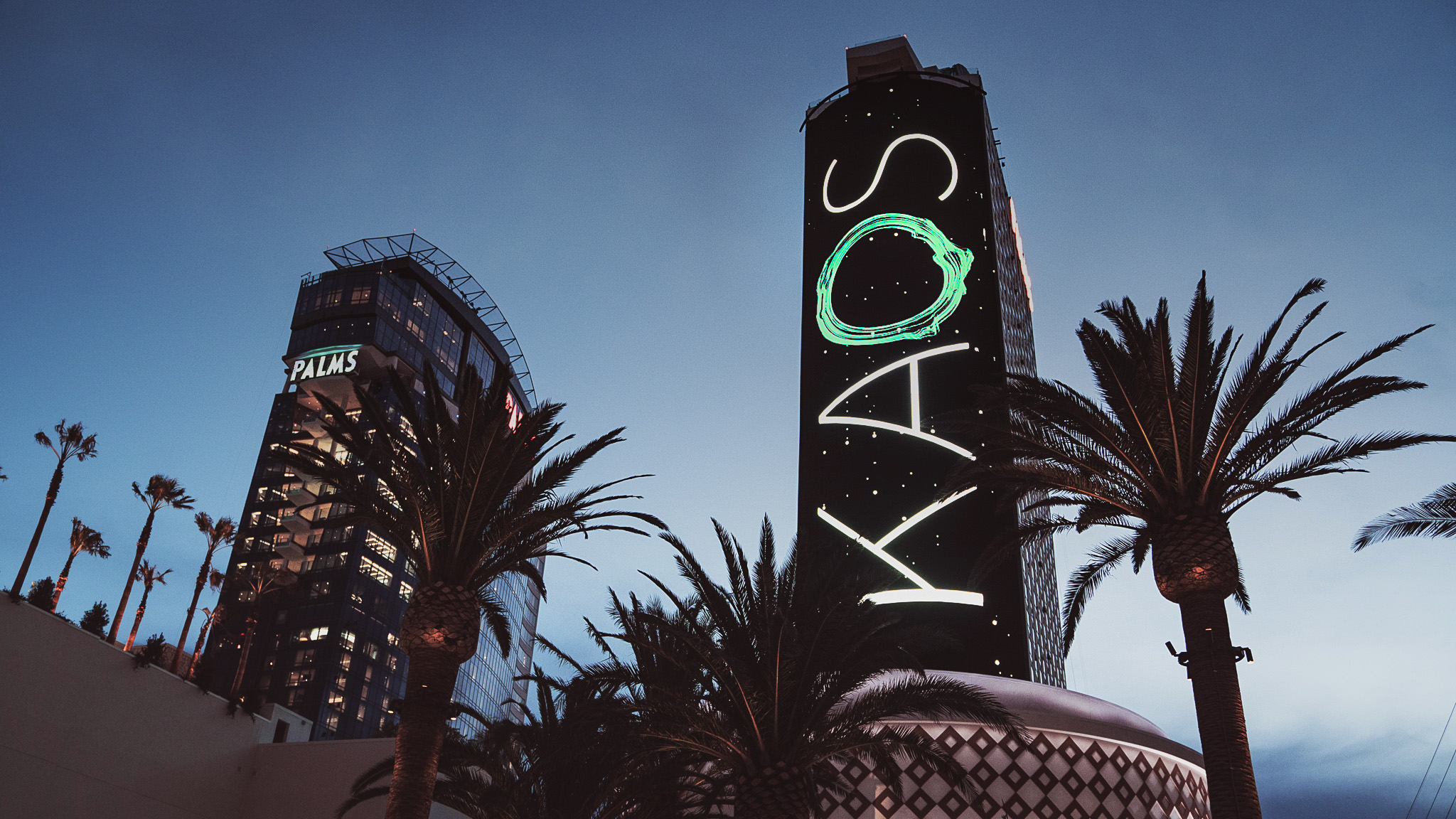 6_KAOS_Outdoor_Sign_V2.jpg