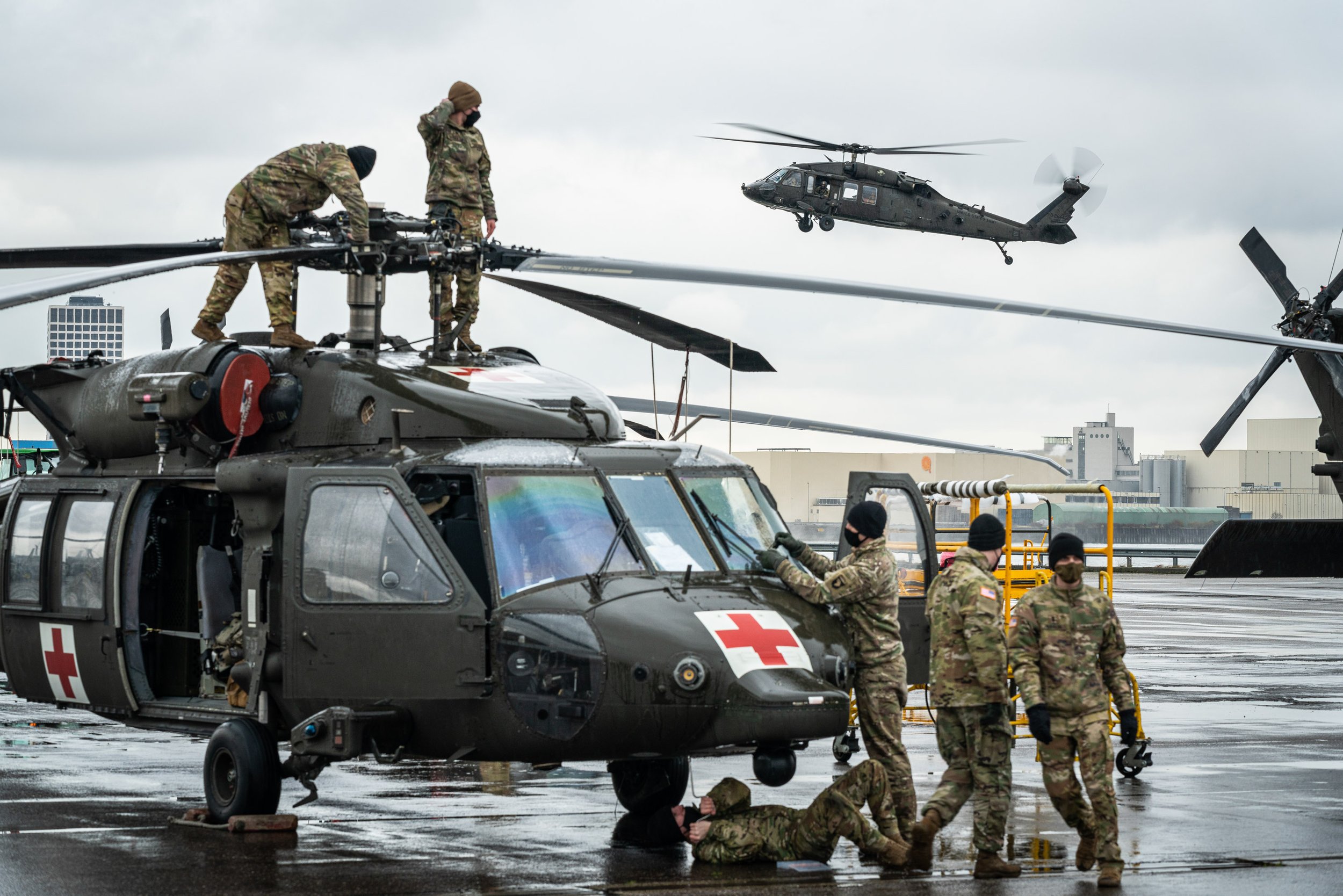 defensie_rotterdam_apache_helicopter_louis_meulstee.jpg