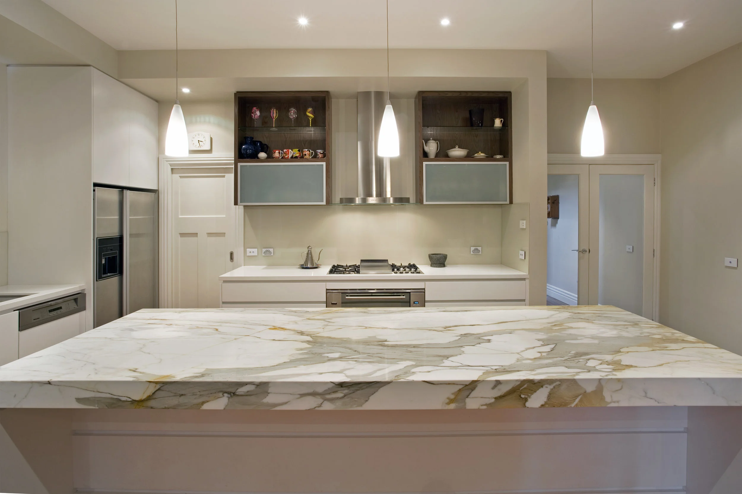 7_Raynes_Park_kitchen.jpg