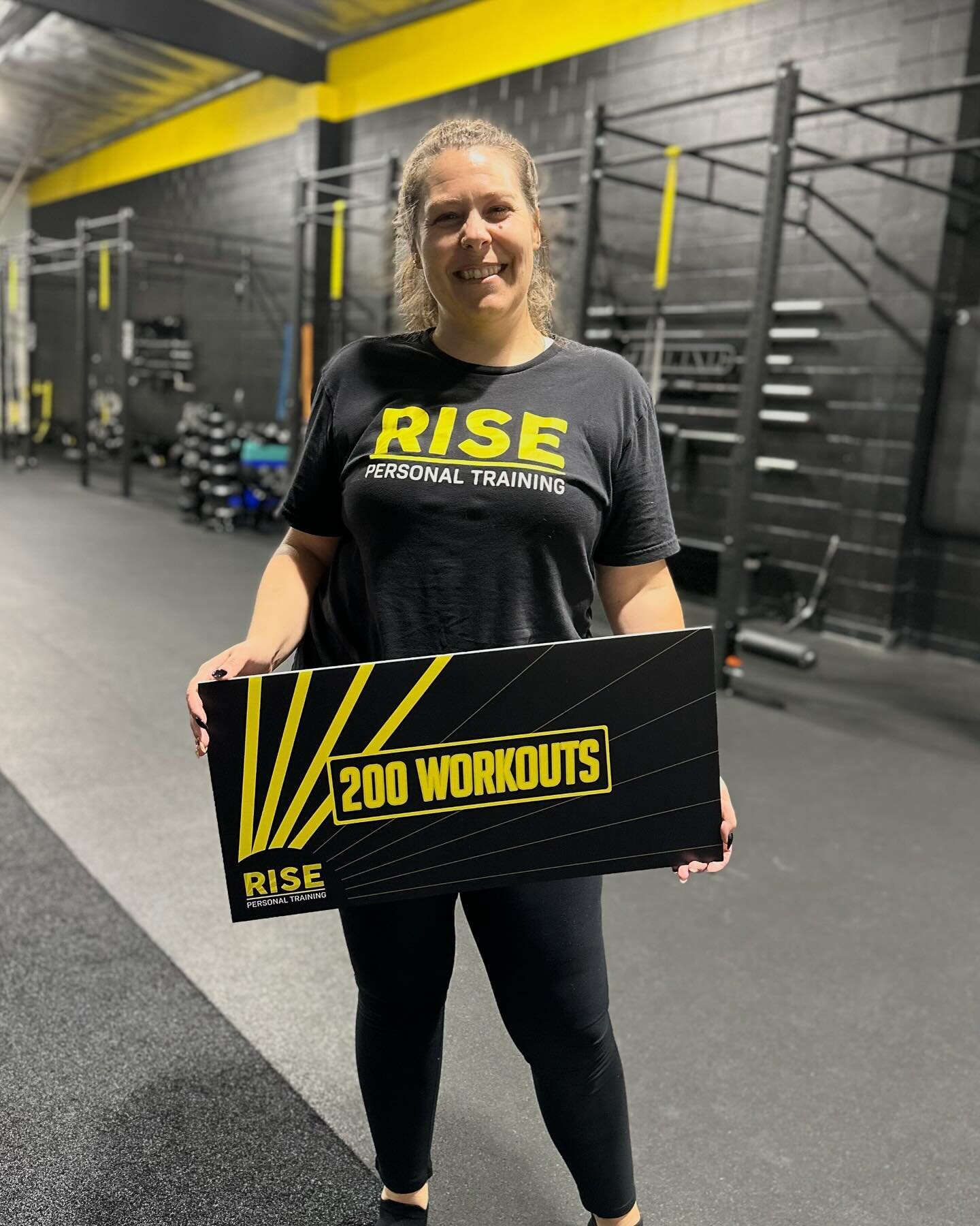 Lots of big milestones this past month for our amazing members.  Averaging 3 workouts a week for a year is around 150/year for reference. All about dedication! 

#risepersonaltraining