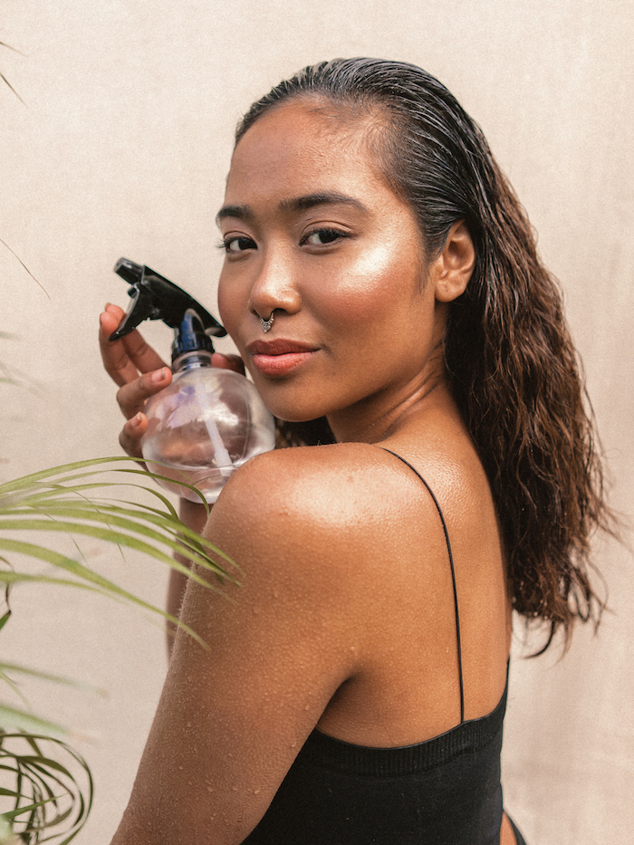 DIY Coconut Oil Hair Spray  Rosemary Volumizing Powder  Hello Glow