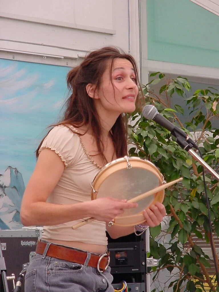 Nationaldag 2002 Qilaat.jpg